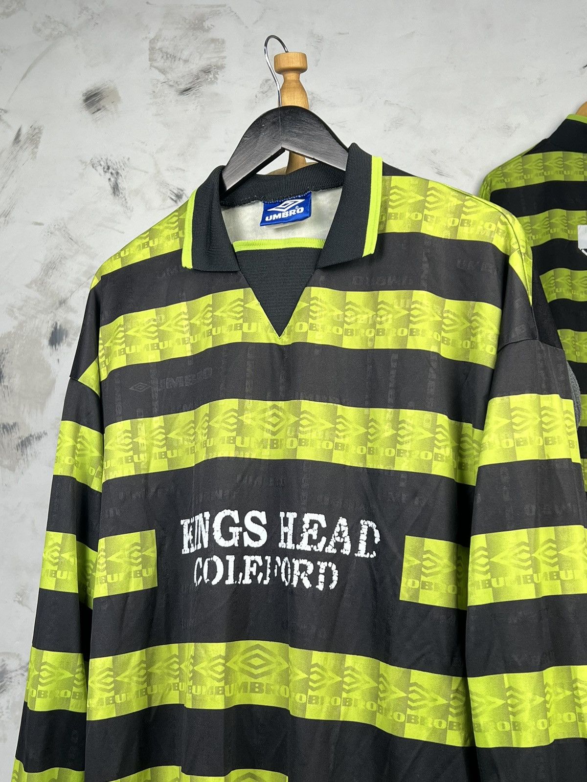 Umbro Umbro Jersey 5 Kings Head Colford Long Sleeve Shirt XL Size US XL / EU 56 / 4 - 2 Thumbnail