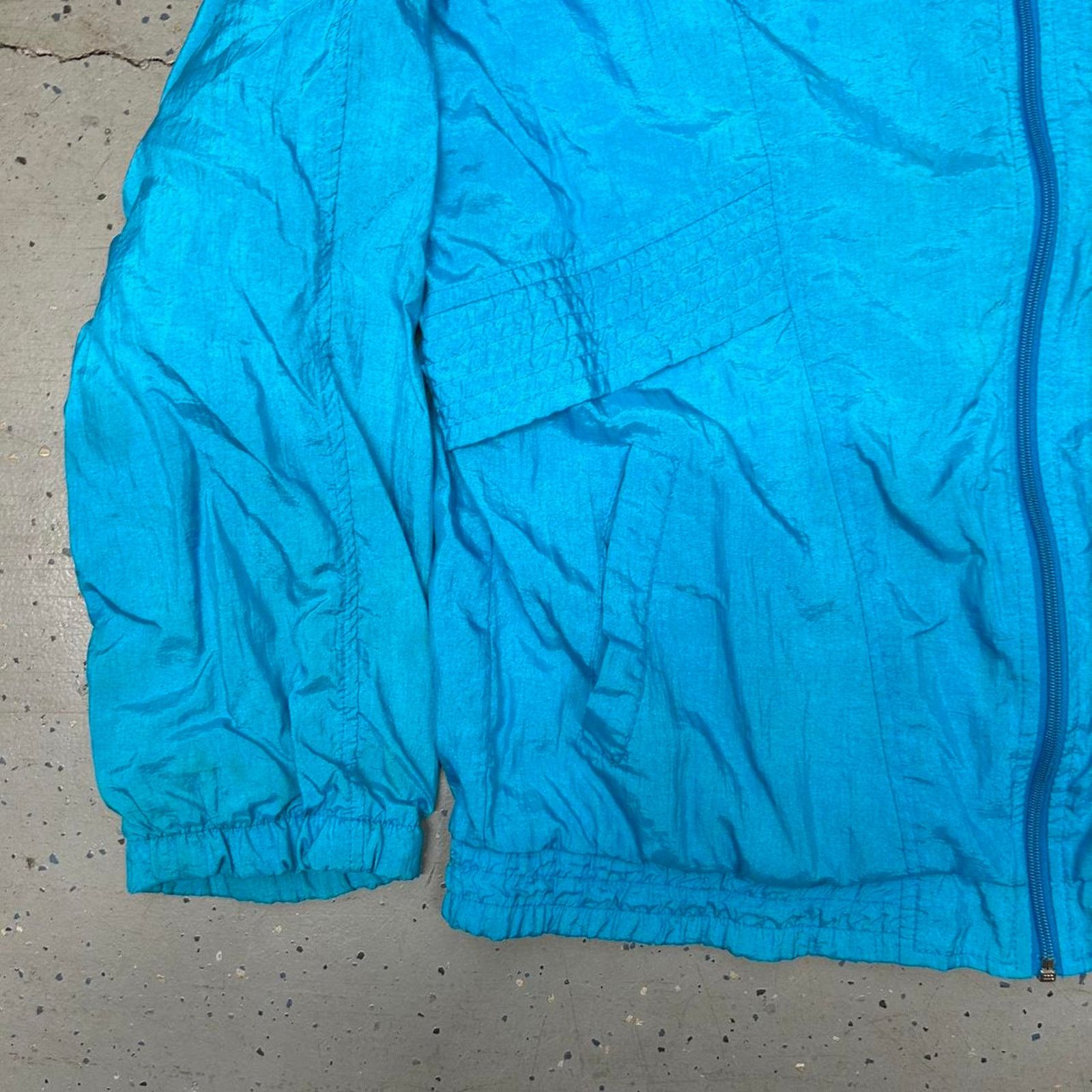 Reebok Blue vintage 80s Reebok lightweight windbreaker jacket Size US L / EU 52-54 / 3 - 3 Thumbnail