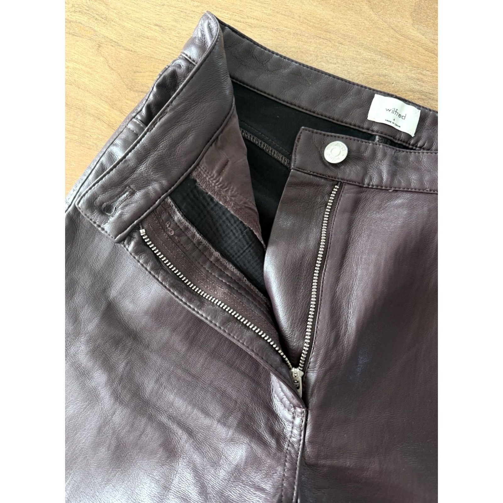 Vintage Wilfred Burgundy Faux Leather Pants Women’s 4 High-Waisted 27x29 Flat Front Zipper Pocket 90s Punk Grunge 29" Inseam Womens Size 27" / US 4 / IT 40 - 4 Thumbnail