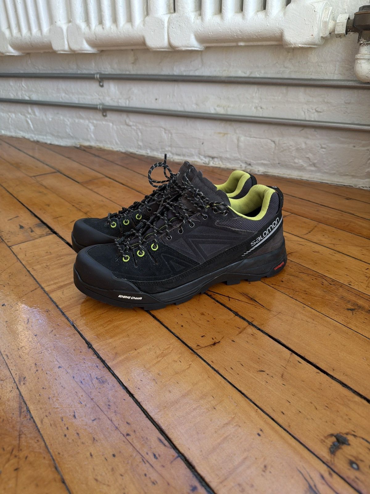 Salomon Salomon X-Alp - Hiking Low Shoes - Waterproof Size US 9 / EU 42 - 14 Thumbnail