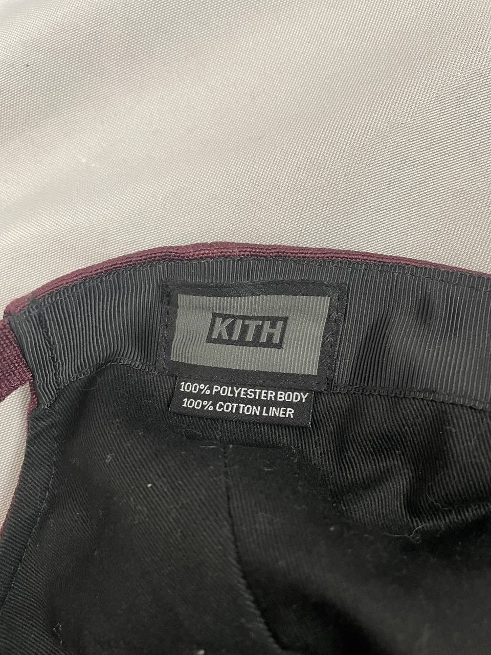 Bergdorf Goodman × Kith KITH x Bergdorf Goodman Cap Burgundy Hat Size ONE SIZE - 11 Thumbnail