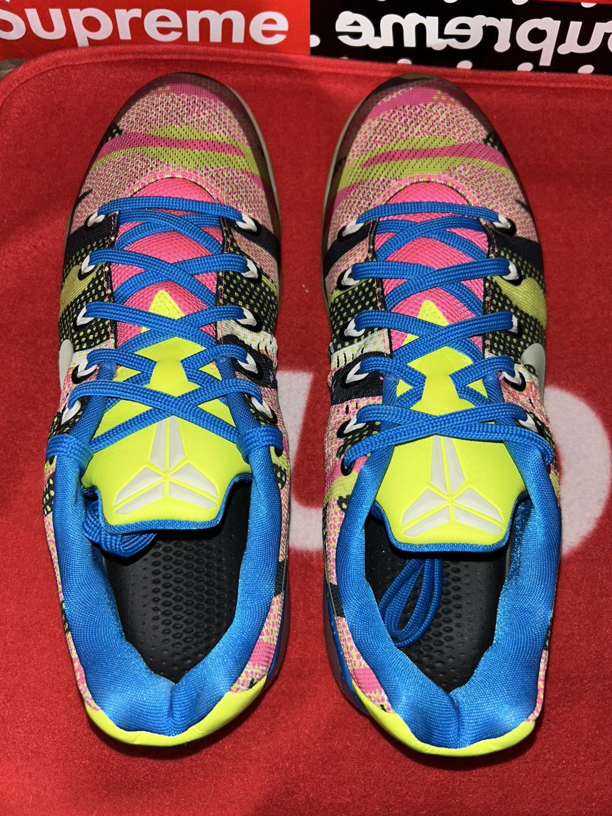 Nike Nike ID Kobe 9 IX NikeID 688501-992 Size 12 Glow In The Dark Size US 12 / EU 45 - 5 Thumbnail