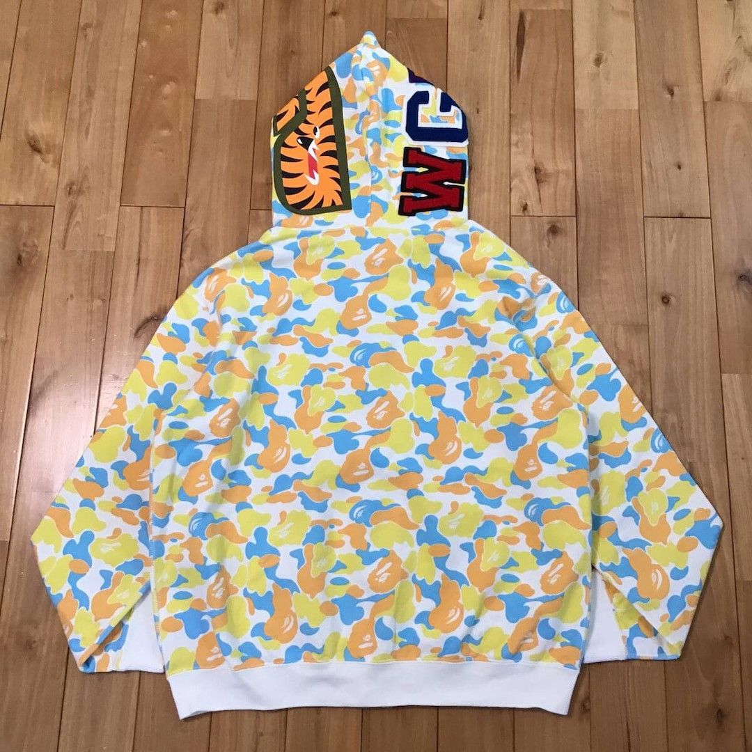 Bape × Nigo 2008 🔥Sapporo store camo🔥 BAPE shark full zip hoodie NIGO Size US M / EU 48-50 / 2 - 2 Thumbnail