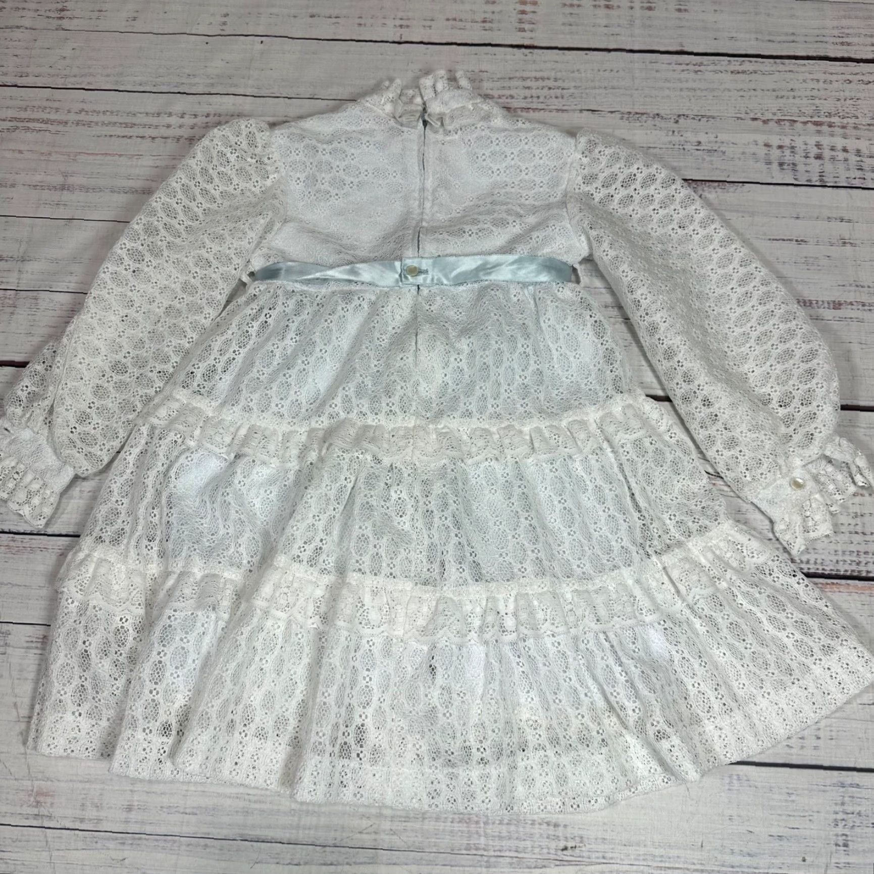 Vintage Vtg Dorrisa of Miami Girls Long Sleeve Lace Dress Sz 6 White Bow Tiered Pageant Size US S / EU 44-46 / 1 - 5 Thumbnail