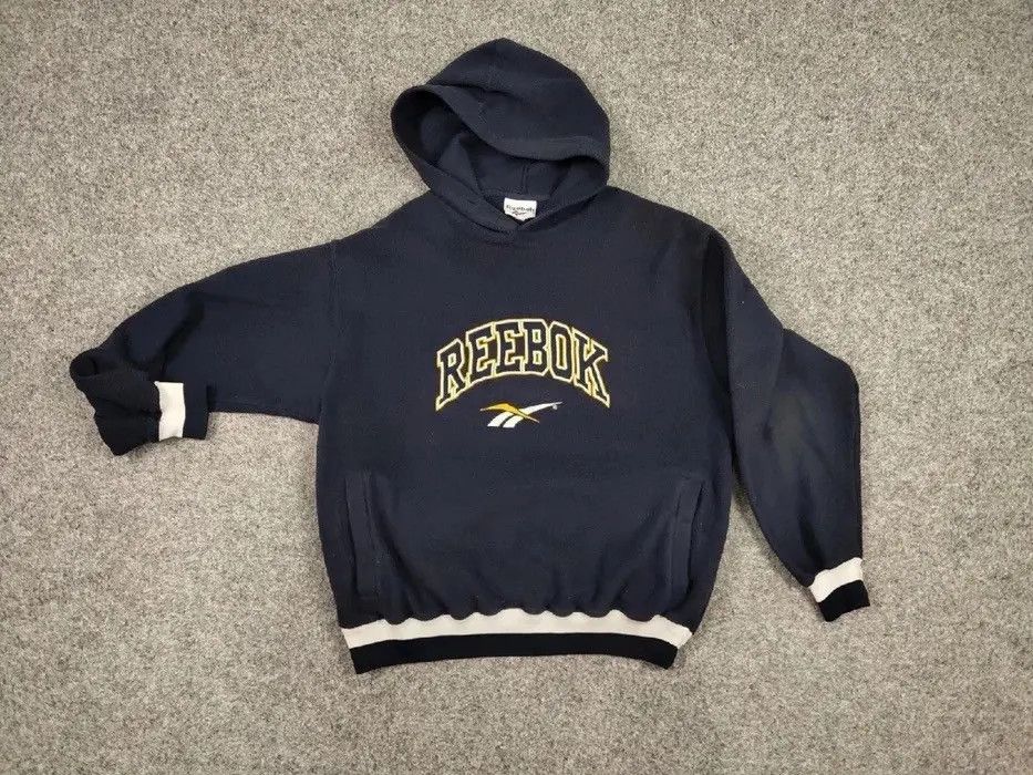 Reebok Vintage 90s Reebok Fleece Hoodie Embroidered Center Logo Size US S / EU 44-46 / 1 - 5 Thumbnail