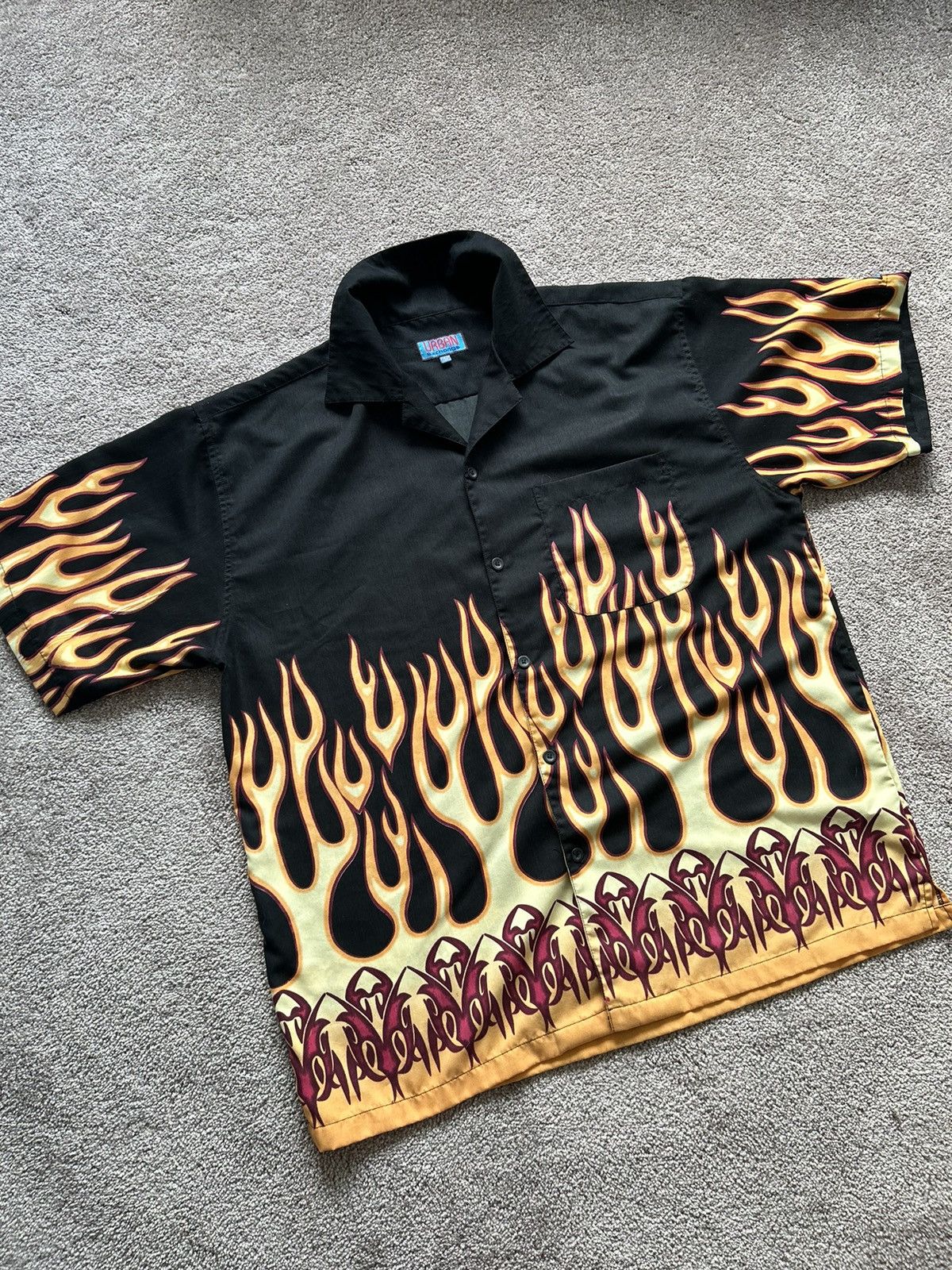 Japanese Brand × Vintage Vintage Urban Exchange All Over Flames Button Up Size US XL / EU 56 / 4 - 1 Thumbnail