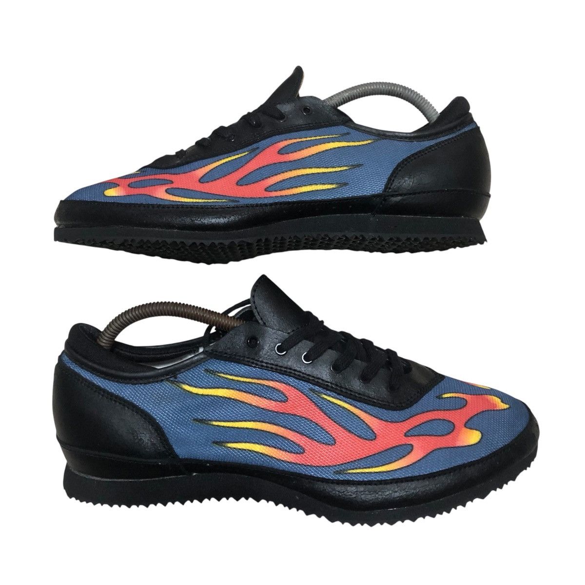 Asics Vintage Asics Magicrunner Flame Design Japan Onitsuka Tiger Size US 9 / EU 42 - 1 Thumbnail