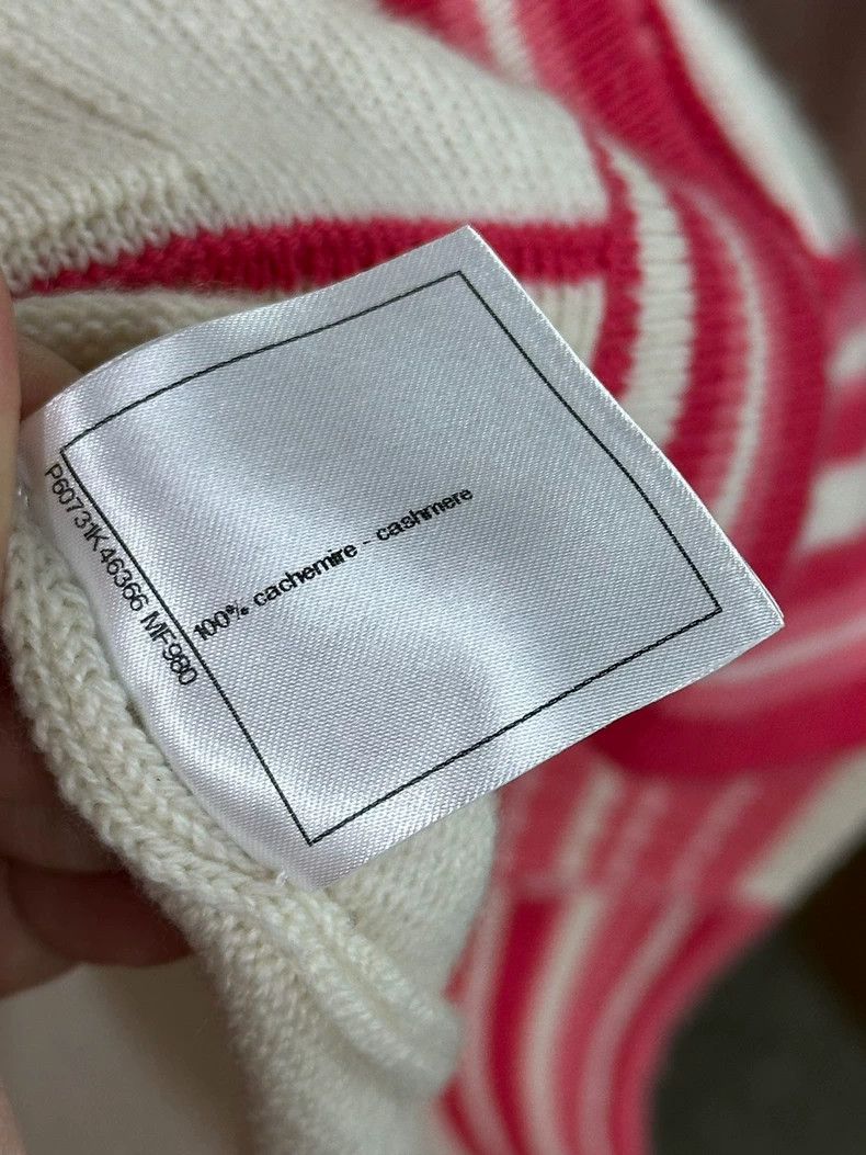 Chanel Chanel Pink and white color-blocked V-neck cashmere cardig Size XS / US 0-2 / IT 36-38 - 9 Thumbnail