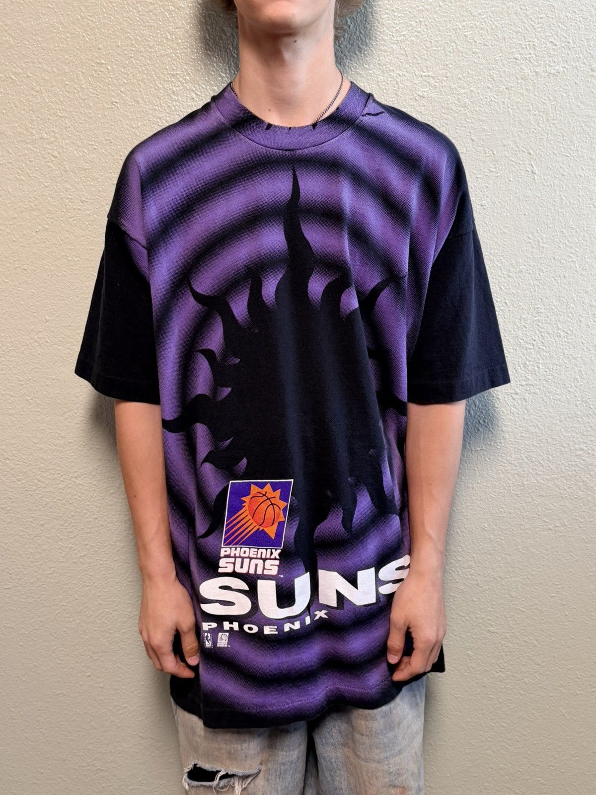 Vintage Vintage Suns T Shirt Size US XL / EU 56 / 4 - 1 Thumbnail