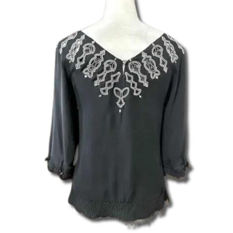 Other White House Black Market Blouse Fringed Embroidered Black XS Size XS / US 0-2 / IT 36-38 - 4 Thumbnail
