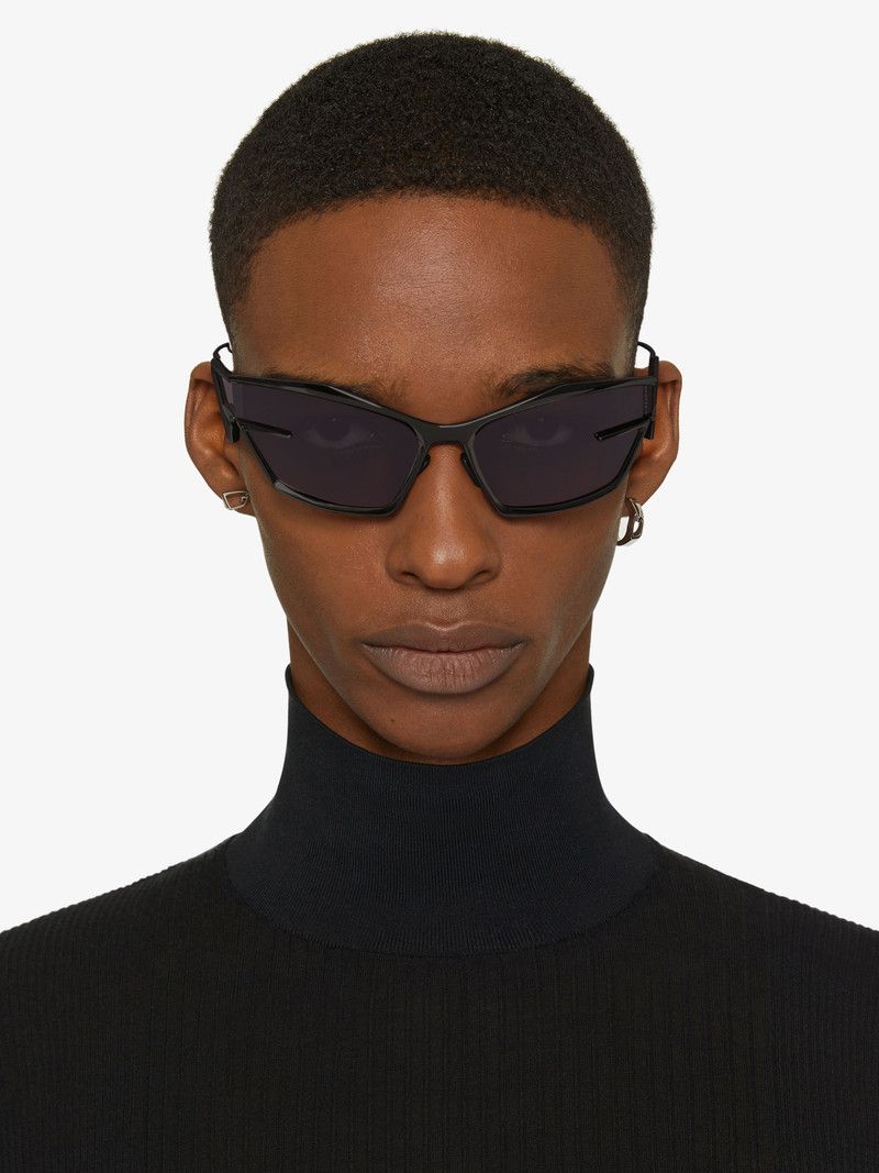 Givenchy o1n1vont0326 Size:OS/ Giv Cut Unisex Sunglasses in Black Size ONE SIZE - 6 Thumbnail