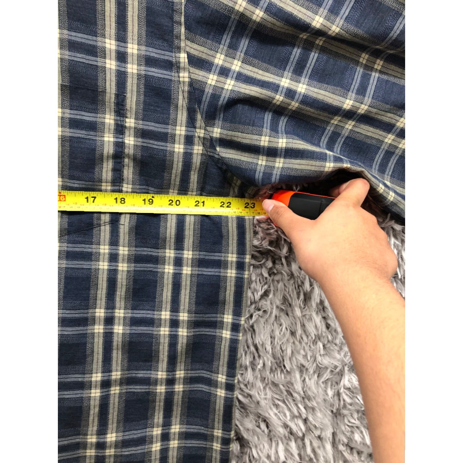 Arrow VINTAGE is not applicable; Original title has Arrow Brand. Final: Arrow Shirt XL Mens Blue Plaid Long Sleeve Button Down Collar Size US XL / EU 56 / 4 - 4 Thumbnail