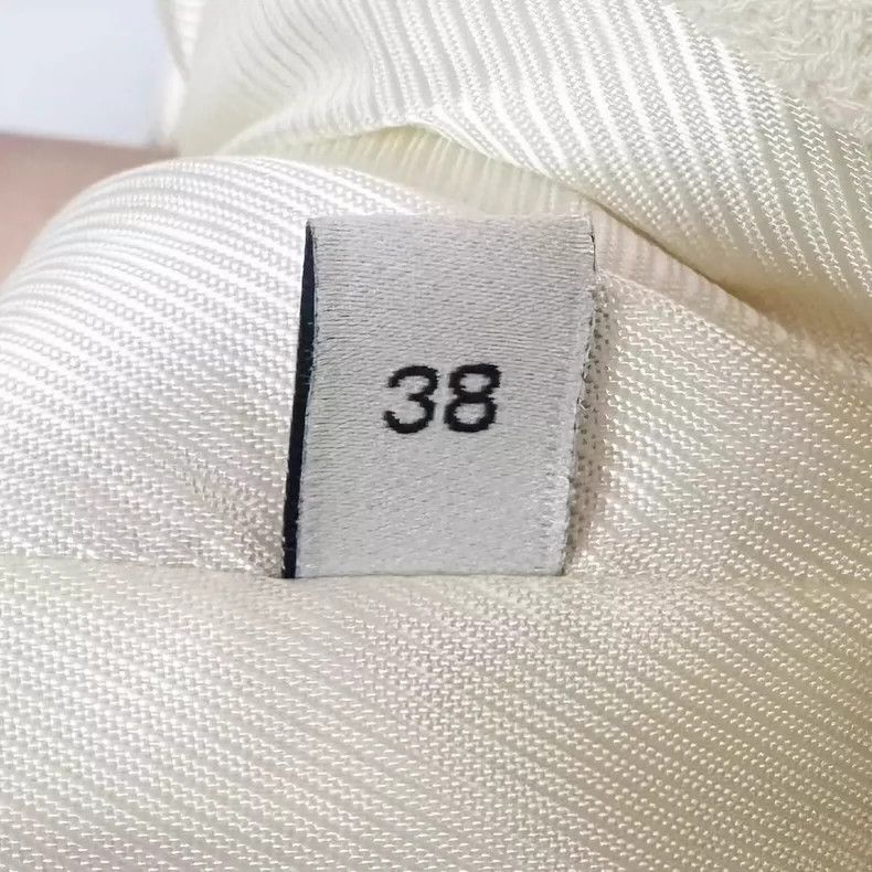 Gucci Gucci Size 38 Beige gold buckle suit coat 2501-Nextarrow Size US XXS / EU 40 - 4 Thumbnail