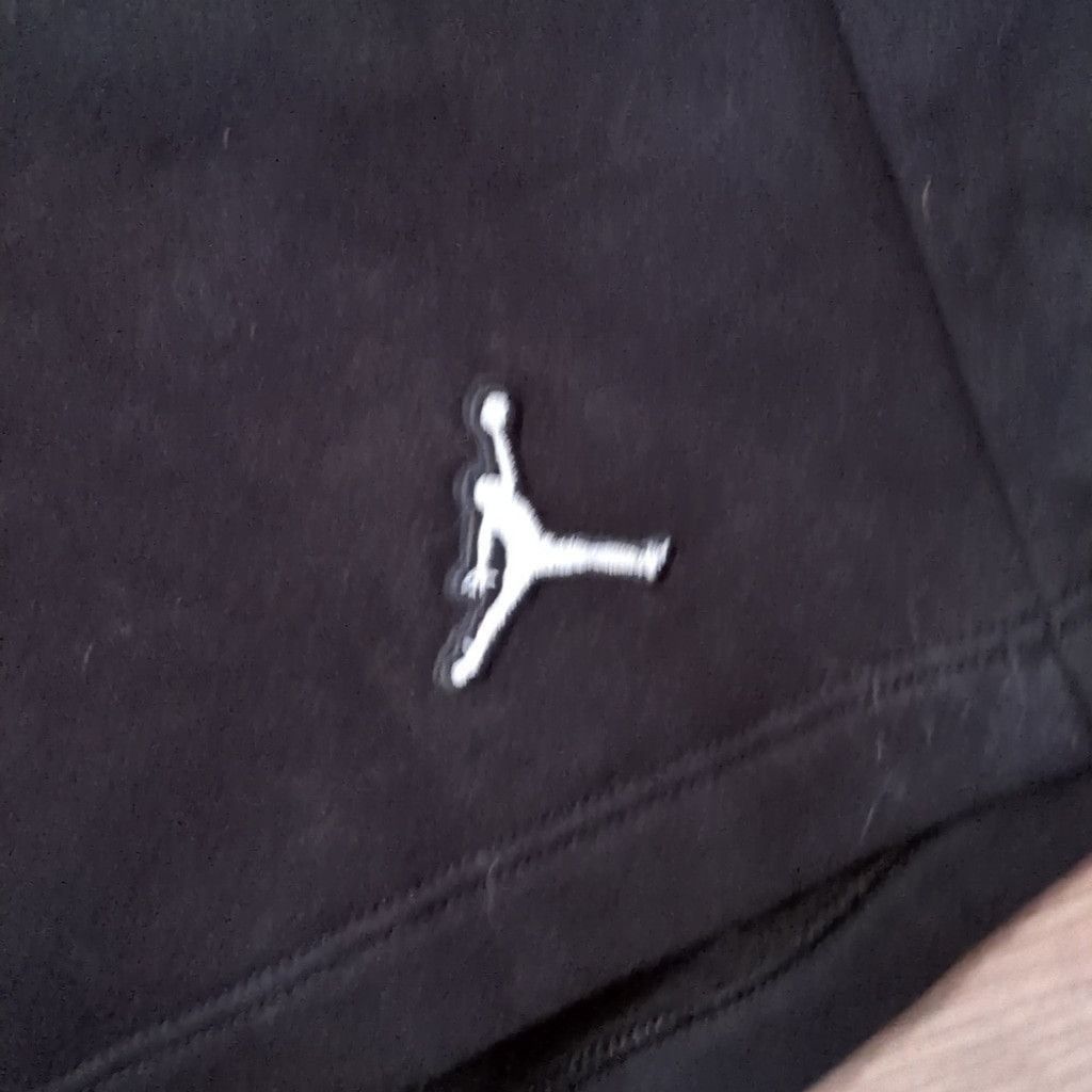Jordan Brand Jordan Black Sweat Shorts Size Small Size US 28 / EU 44 - 2 Thumbnail