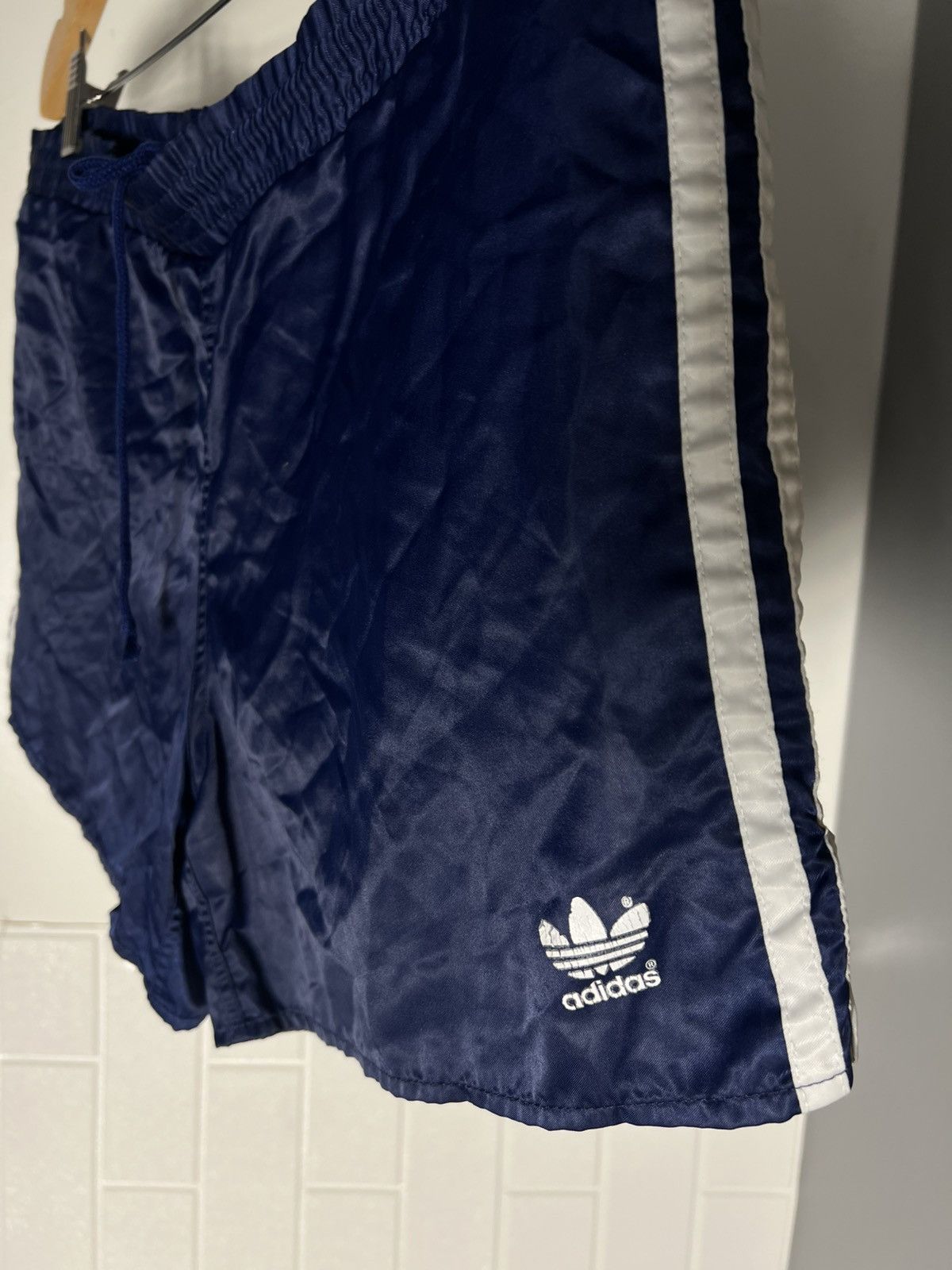 Adidas VINTAGE ADIDAS ORIGINAL EQUIPMENT RETRO SOCCER SHORTS 90s Size US S / EU 44-46 / 1 - 8 Thumbnail