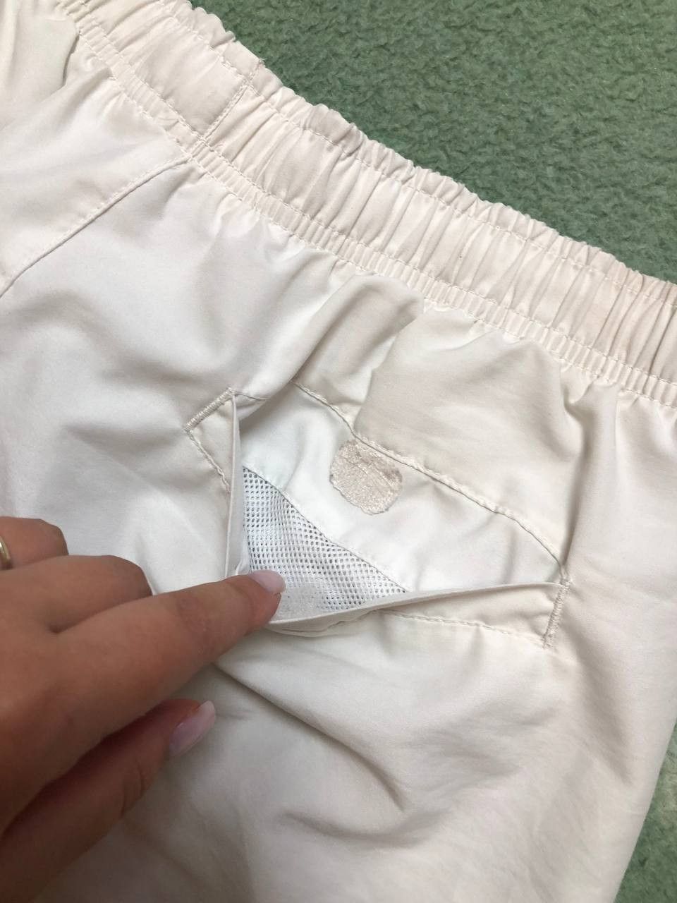 Nike Vintage NIKE logo white shorts crazy Y2K streetwear Size US 32 / EU 48 - 20 Thumbnail