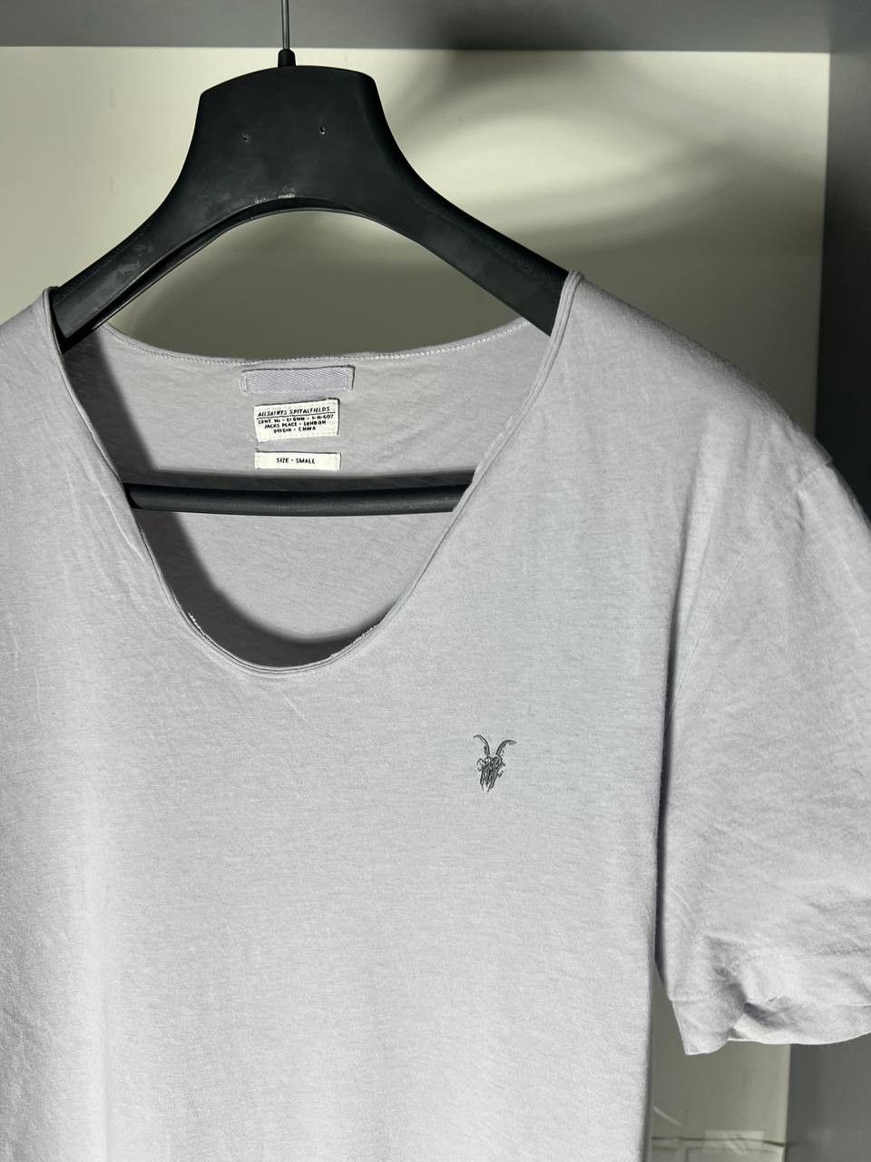 Allsaints VINTAGE ALLSAINTS SPITALFIELDS CLASSIC CASUAL T-SHIRT Y2K Size US S / EU 44-46 / 1 - 2 Thumbnail
