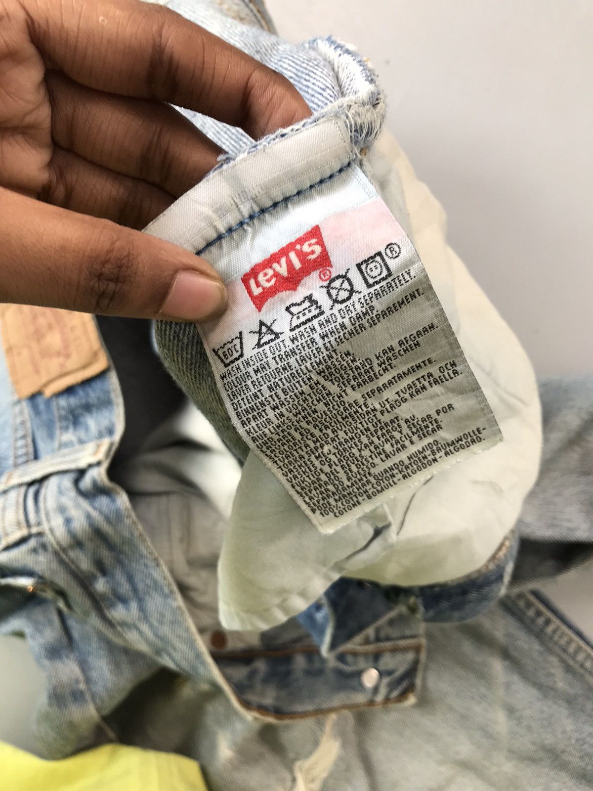 Levi's Vintage Levi’s 501 distressed denim Size US 32 / EU 48 - 9 Thumbnail