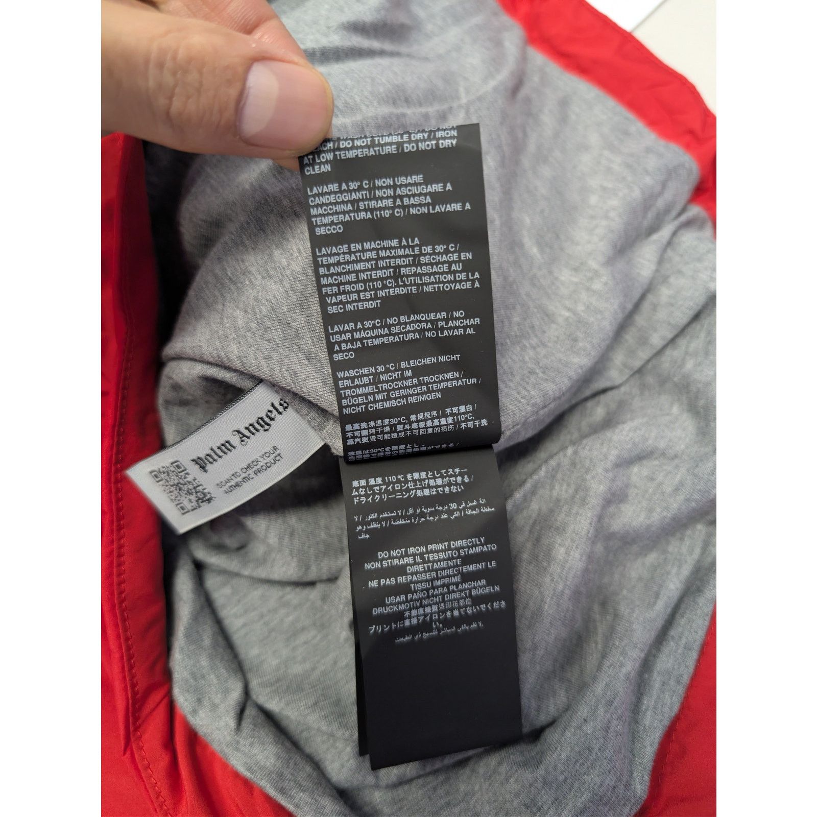 Palm Angels o1rshd1 Classic Logo Vest in Red / Off White Size US M / EU 48-50 / 2 - 19 Thumbnail
