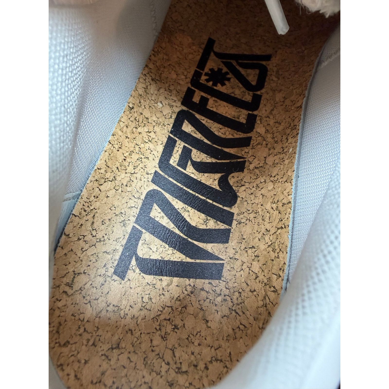 Versace Size 41EU/8US - Versace Trigreca White Gold Size US 8 / EU 41 - 9 Thumbnail