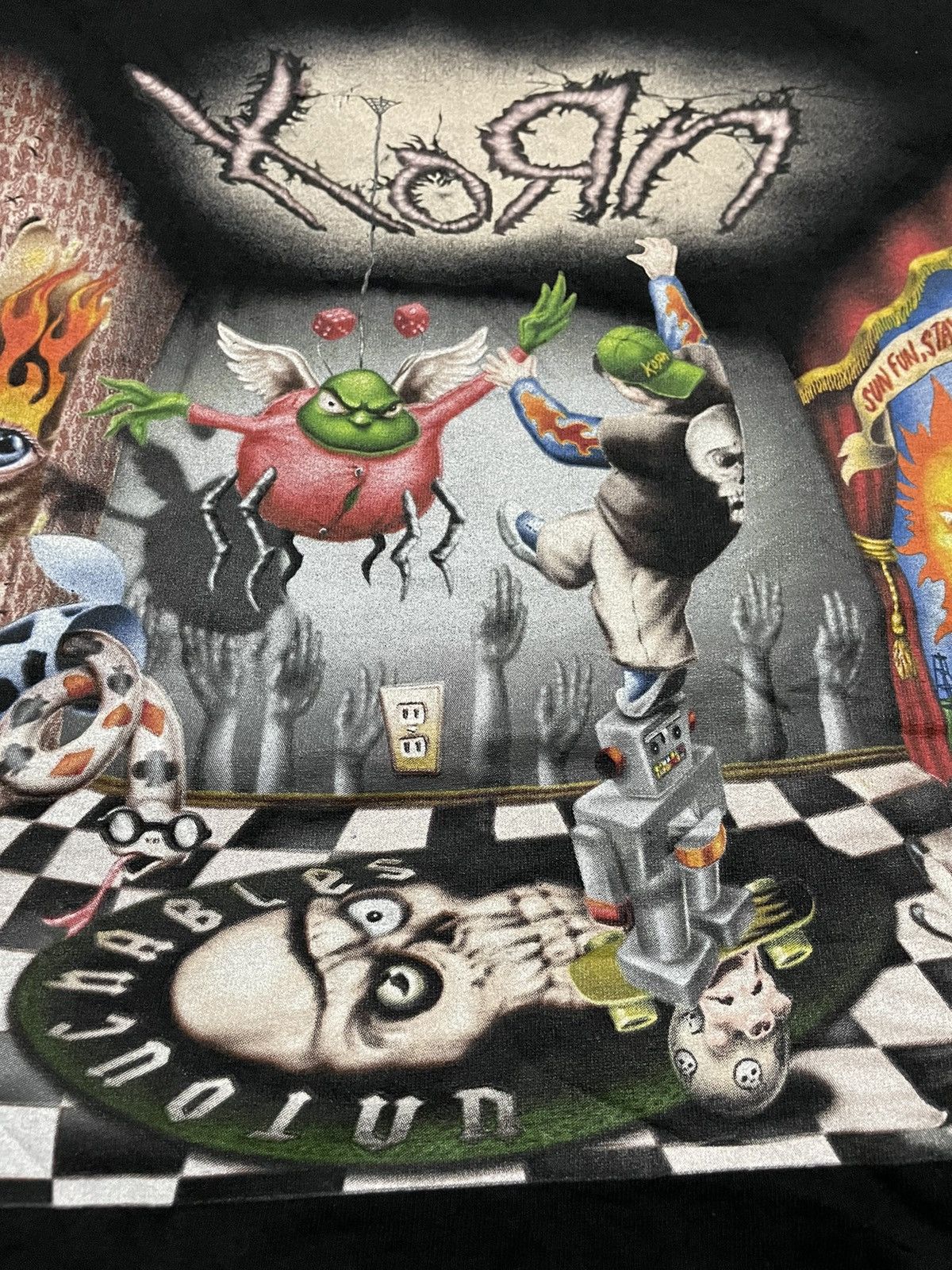 Band Tees VTG Y2K Korn Untouchables Under License To Giant Tee Size US XL / EU 56 / 4 - 4 Thumbnail