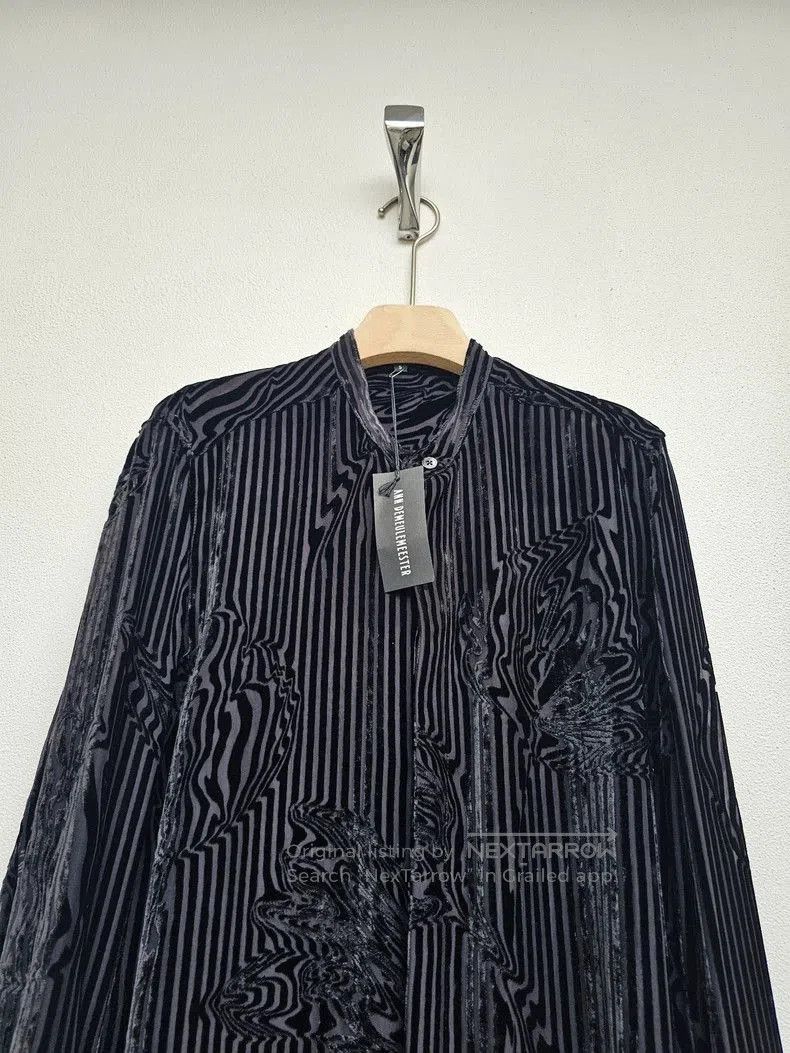 Ann Demeulemeester Ann Demeulemeester Black Velvet Shirt Coat. Size US M / EU 48-50 / 2 - 5 Thumbnail