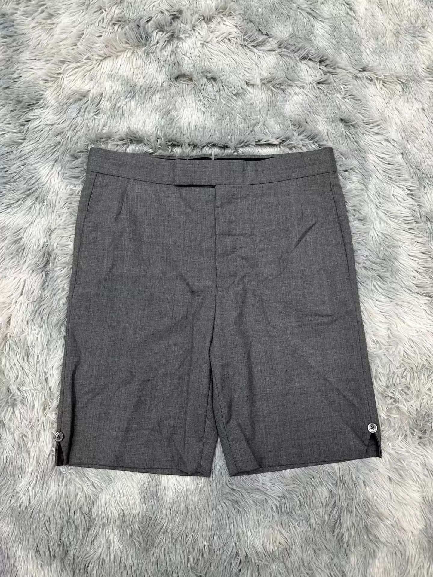 Thom Browne TB tailored shorts 44 new Size US 28 / EU 44 - 1 Thumbnail