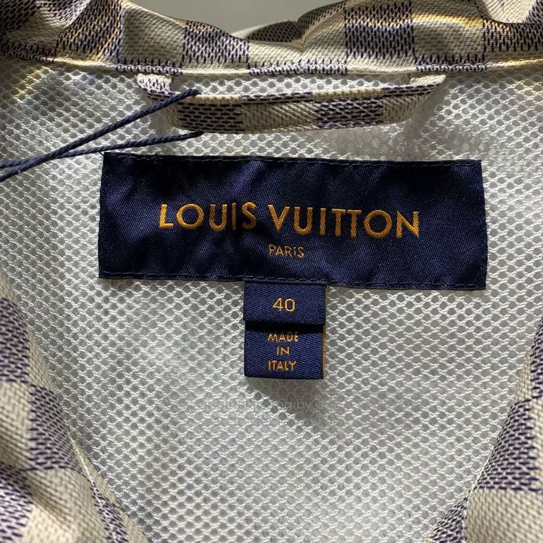 Louis Vuitton Louis Vuitton Plaid Zip Hooded Midi Coat Size S / US 4 / IT 40 - 2 Thumbnail