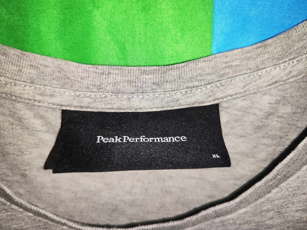Peak Performance Peak performance men’s cotton gray T-shirt size XL Size US XL / EU 56 / 4 - 4 Thumbnail