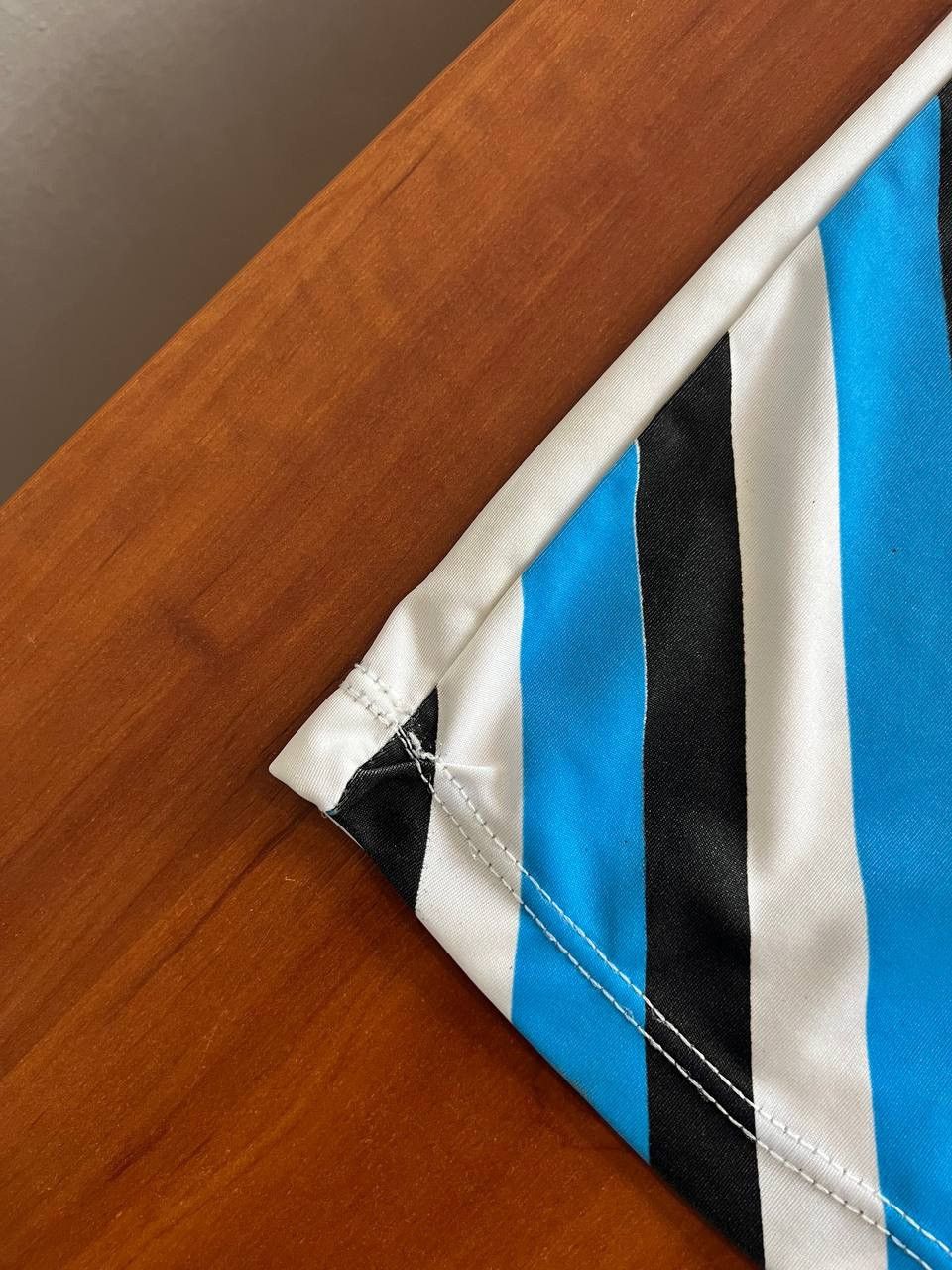 Vintage 90’S FBA GREMIO 1903 DESIGN MASCOT SOCCER JERSEY ROVIL SZ L Size US L / EU 52-54 / 3 - 18 Thumbnail