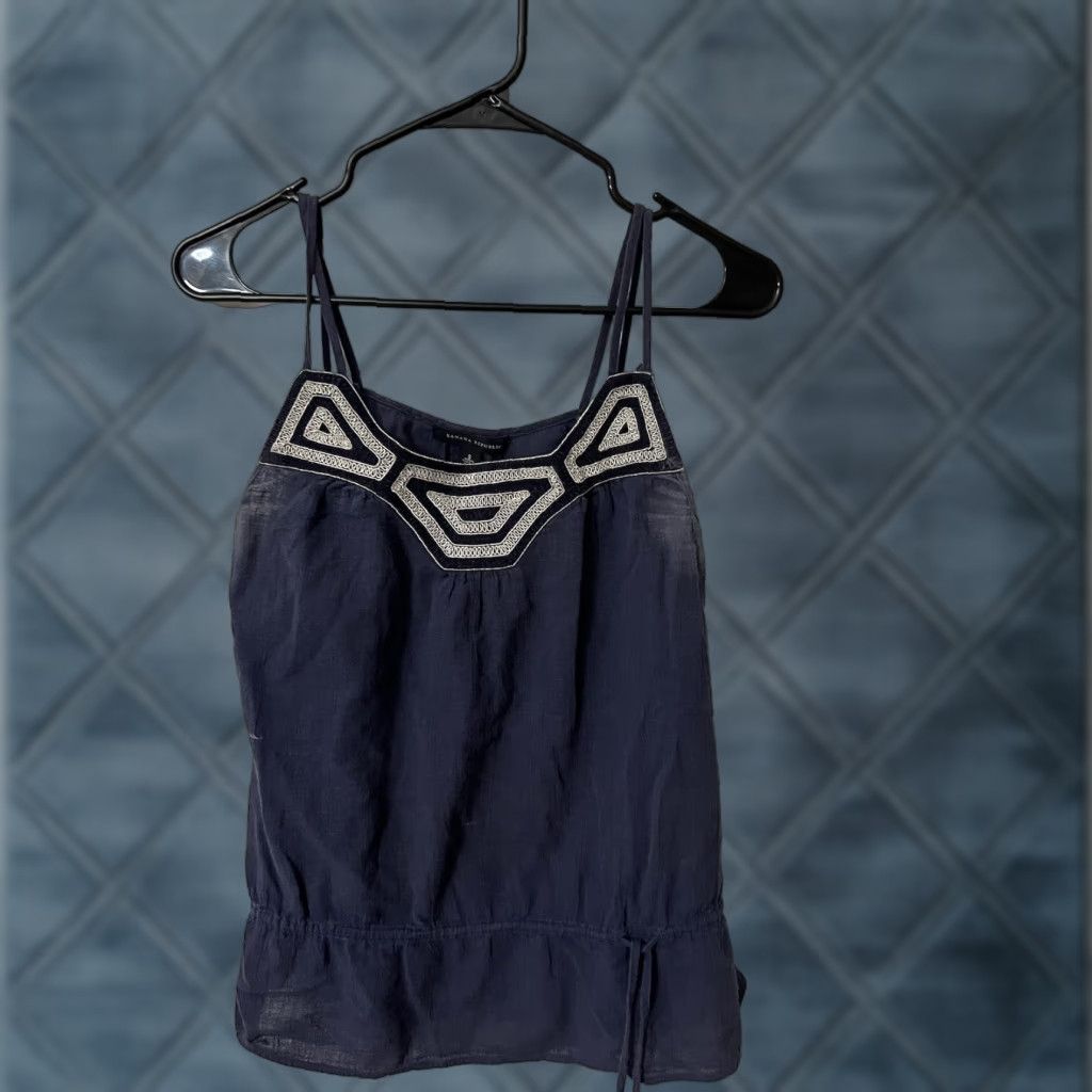 Banana Republic Banana Republic Tank Womens Small Blue Solid Sleeveless Cotton Blend Blouse Shirt 90s? (Note: Do not add new info) Size S / US 4 / IT 40 - 1 Thumbnail