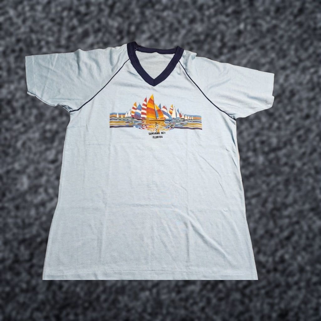 Vintage VINTAGE Sunshine Key FL T-Shirt Mens L Short Sleeve Blue 70s 70s Beach Logo Cotton Blend Regular Slim Fit Mens Size US L / EU 52-54 / 3 - 1 Thumbnail