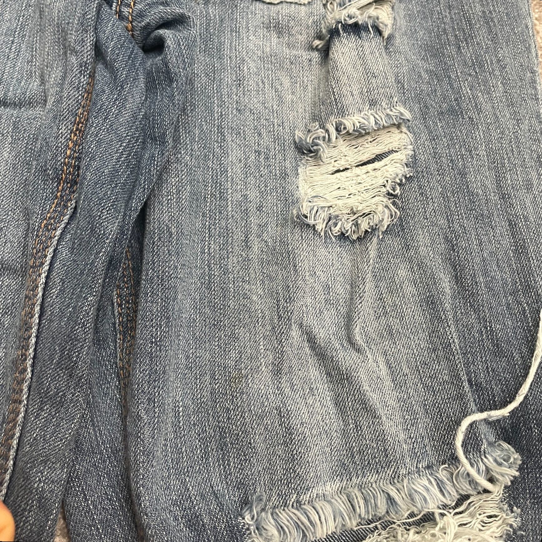 Forever 21 FOREVER 21 Jeans Womens 12 Distressed Denim Blue Medium Wash 38x28 Straight High Rise 5-Pocket Vintage No Mens Girls Size 34" / US 12 / IT 48 - 7 Thumbnail