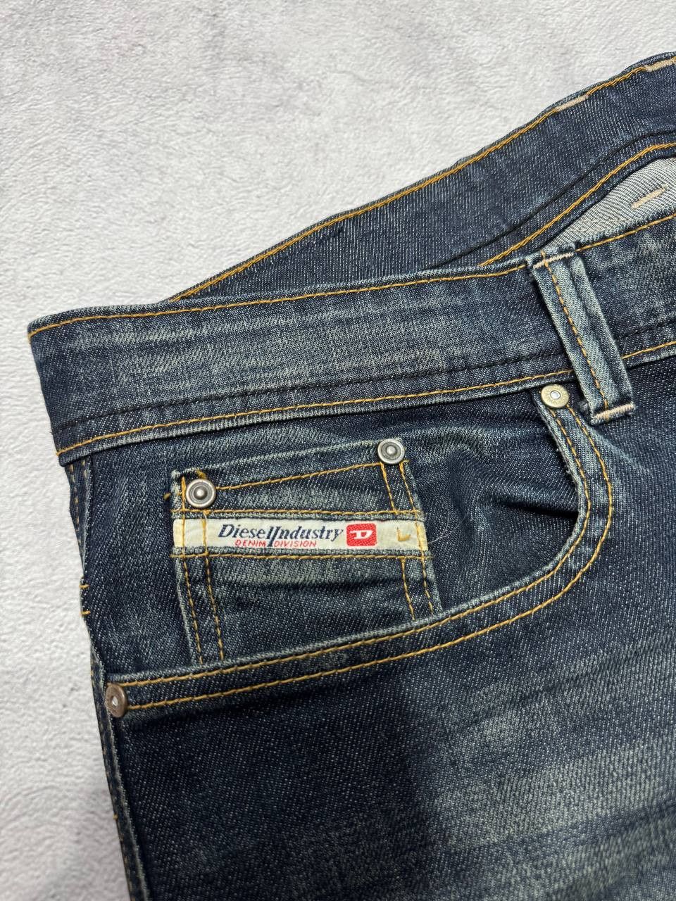 Diesel Vintage 2000s Diesel Straight Fit Jeans Size US 36 / EU 52 - 5 Thumbnail
