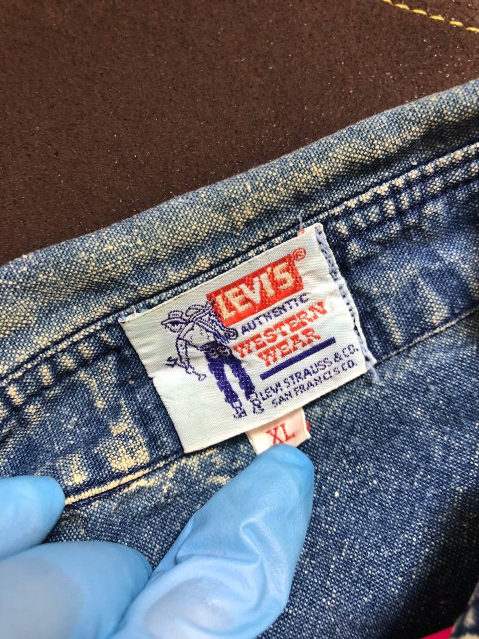 Levi's Vintage Levi's western wear double pocket denim shirt Size US XL / EU 56 / 4 - 2 Thumbnail