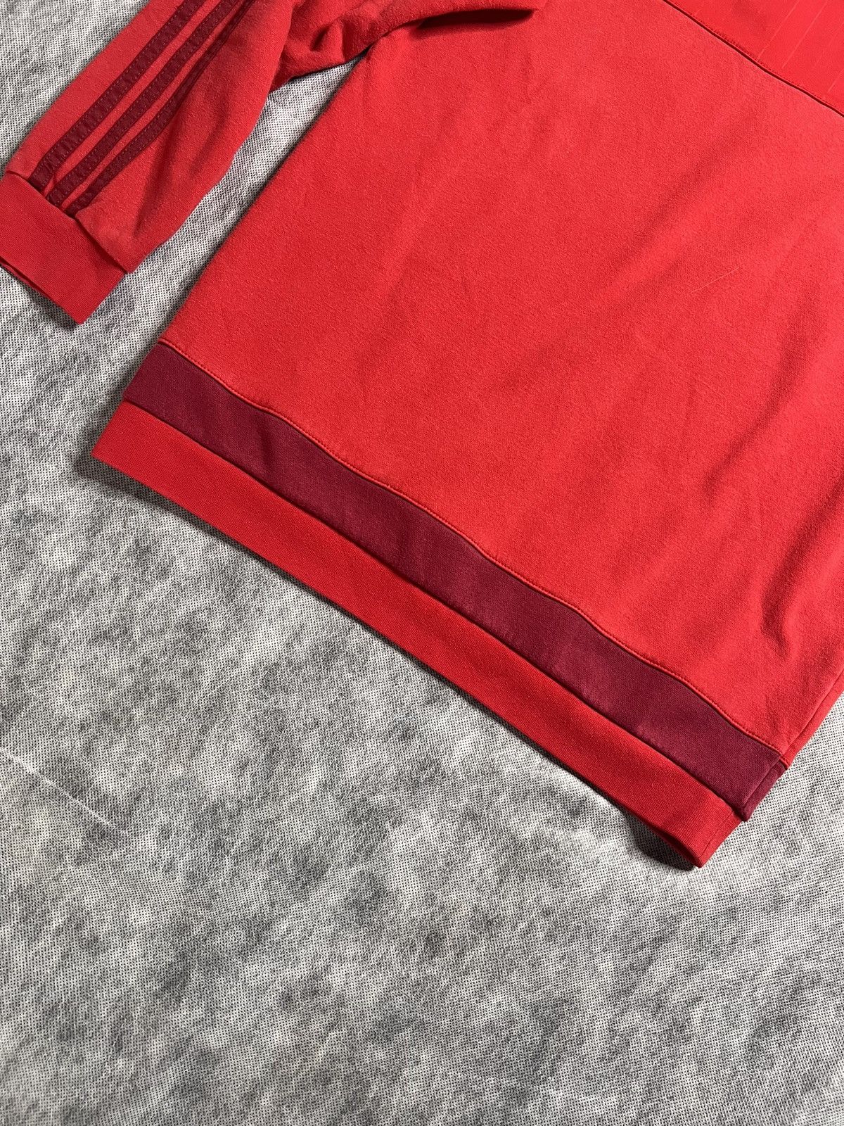 Adidas Vintage Adidas Bayern Munich Sweatshirt Soccer Size US M / EU 48-50 / 2 - 4 Thumbnail