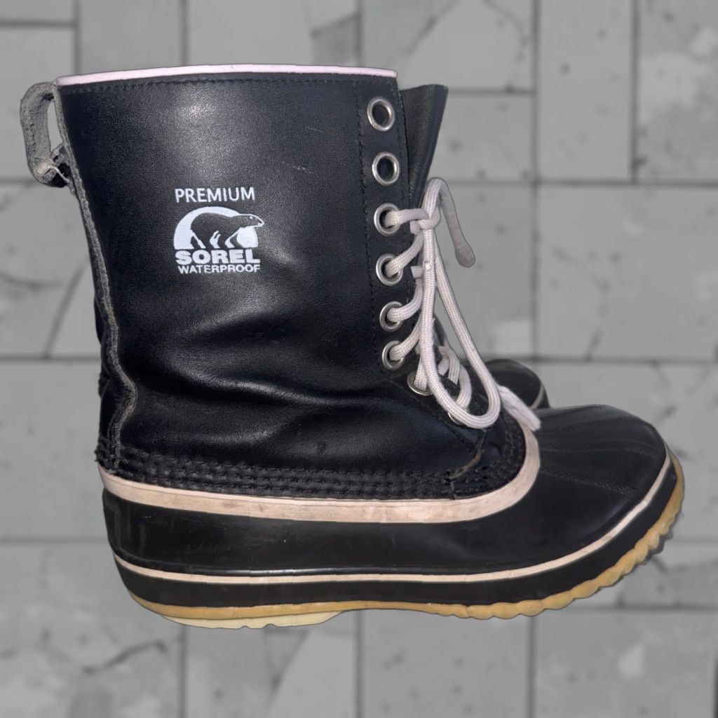 SOREL Sorel Boots Womens Size 7 Black Water Proof Insulated Size US 7 / IT 37 - 1 Thumbnail