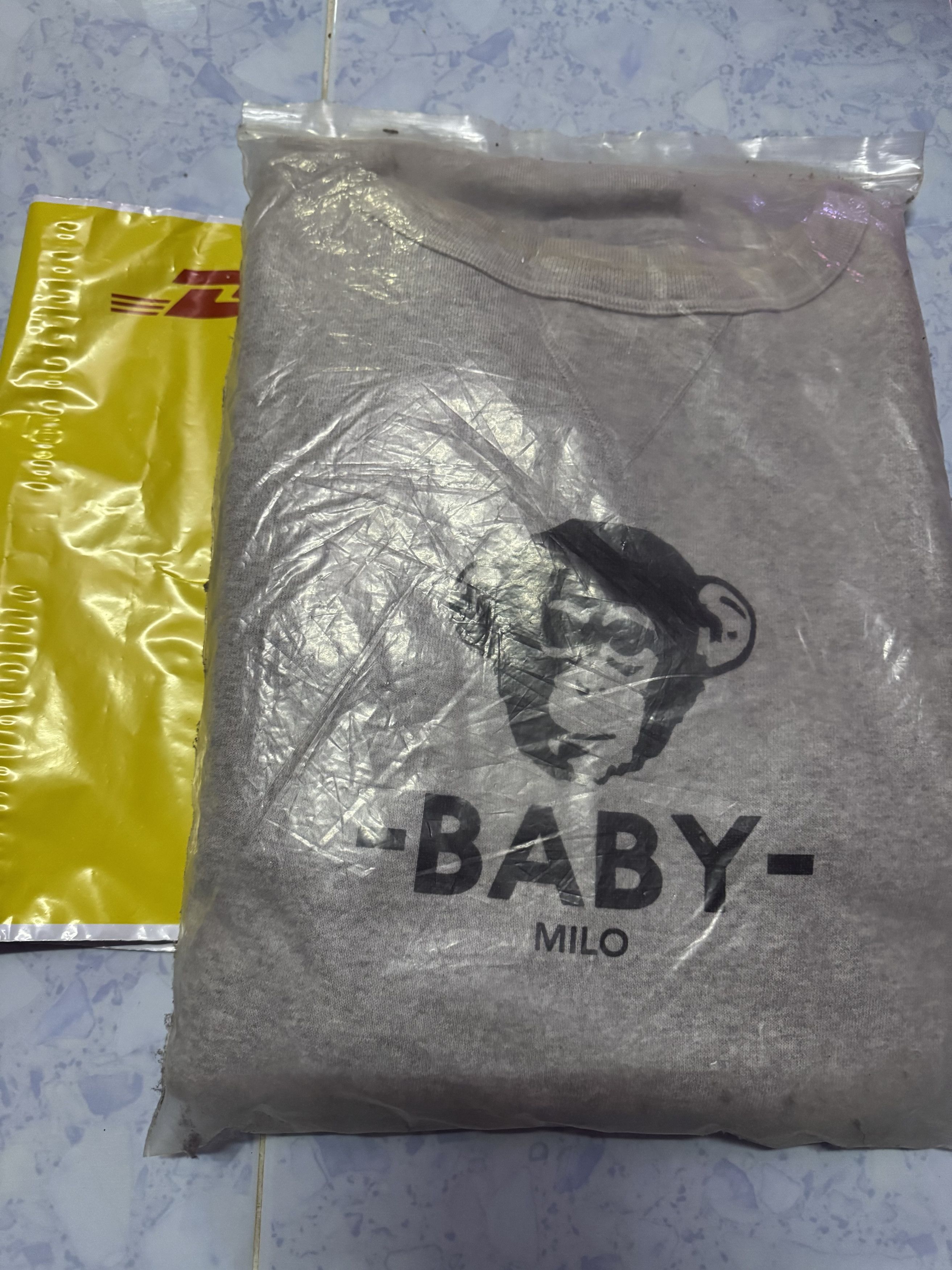 Bape Baby Milo Crewneck Size US XL / EU 56 / 4 - 8 Thumbnail
