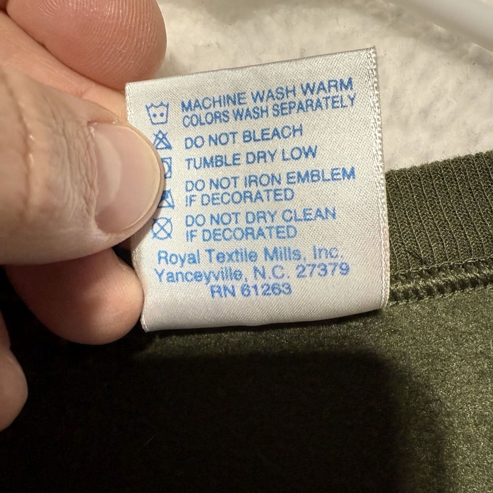 Vintage VINTAGE USMC Duke Crewneck Pullover Sweatshirt Olive Green L Mens Regular Green 1990s Marine Graphic Print Sweatshirt Size US L / EU 52-54 / 3 - 4 Thumbnail