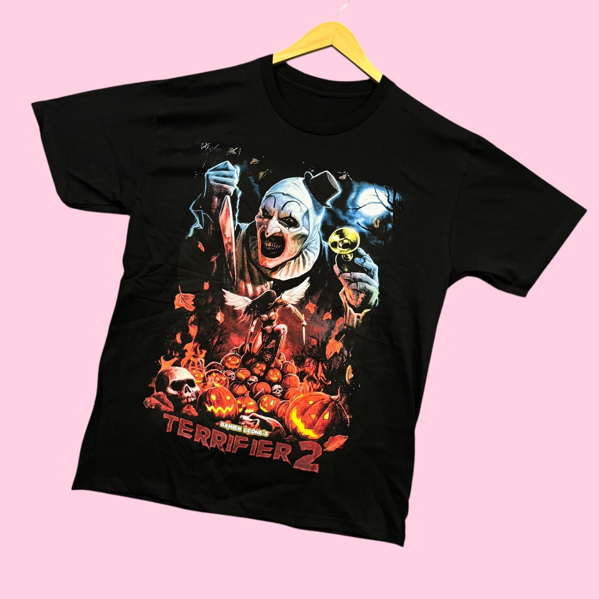 Universal Studios Terrifier 2 Art the Clown Horror Movie Poster Tee L Size US L / EU 52-54 / 3 - 3 Thumbnail