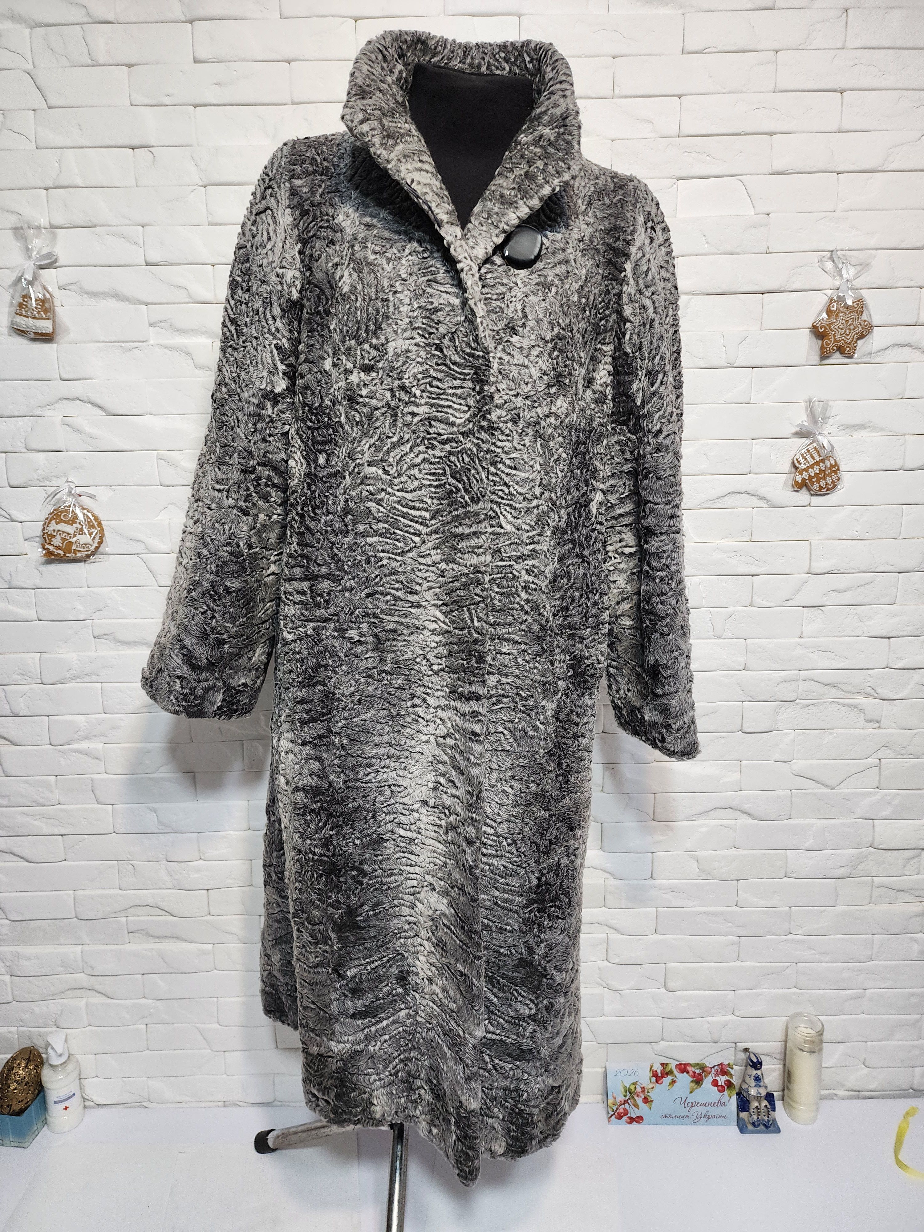 Furla Gray Sheep Fur Coat: Women's Vintage Outerwear Size L / US 10 / IT 46 - 1 Thumbnail