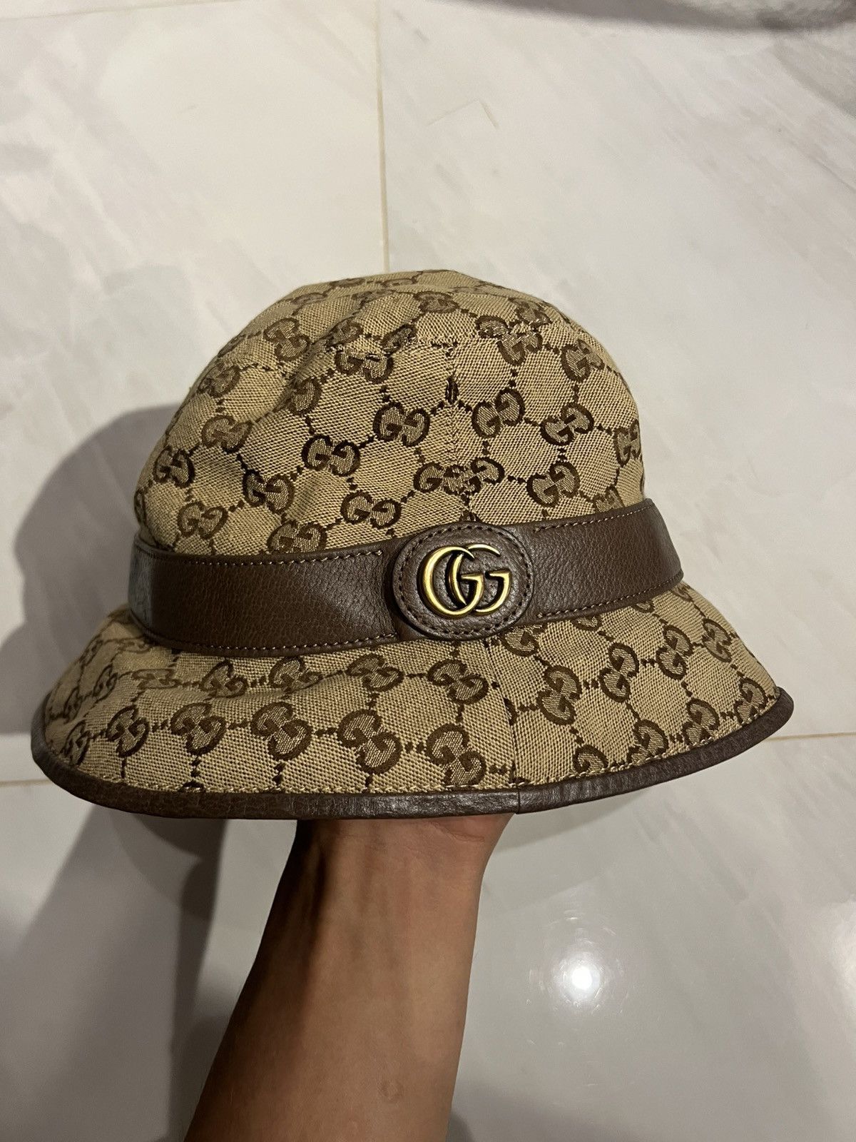 Gucci monogram bucket hat