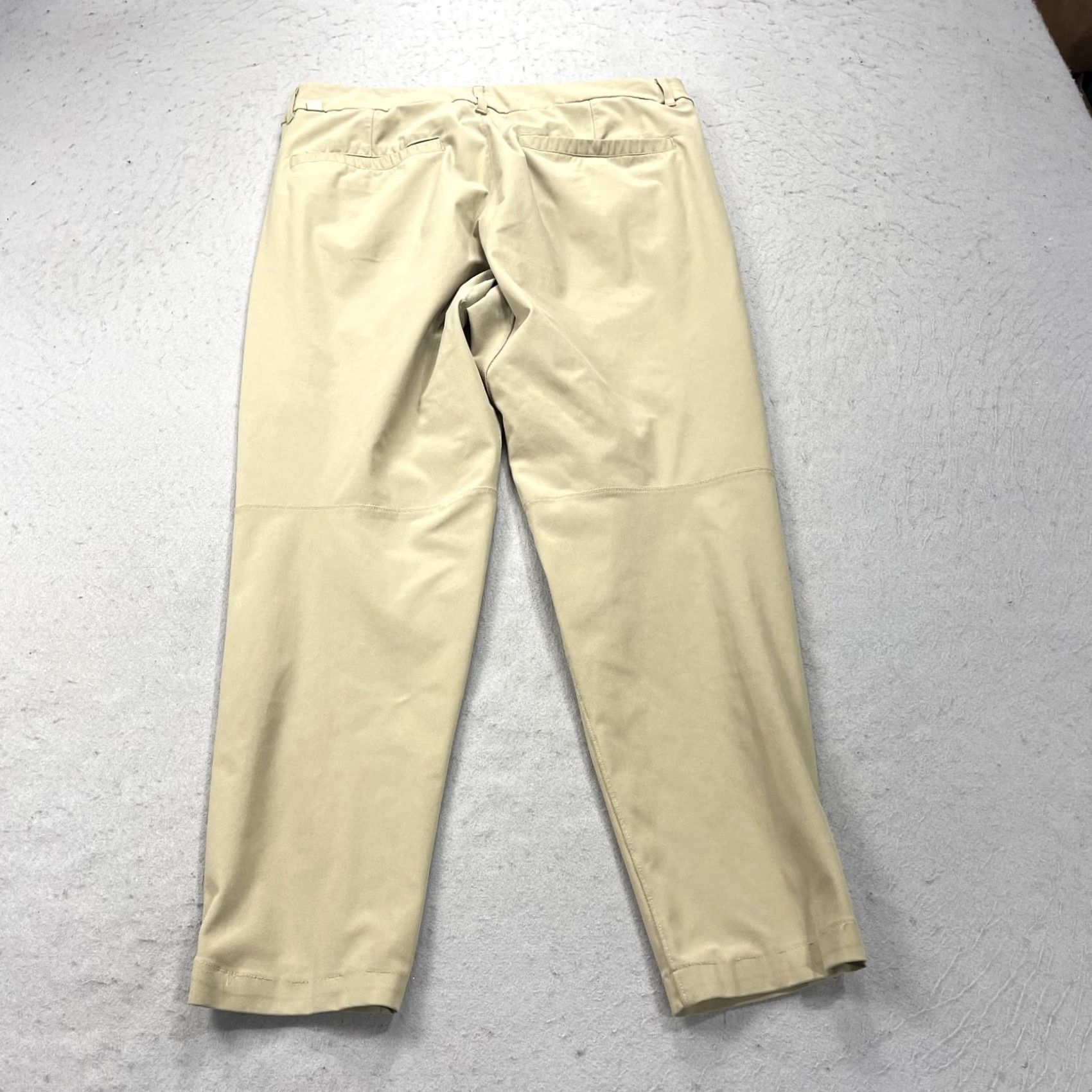 Lululemon Lululemon Pants Mens 32x27 Beige Commission Slim Fit Warpstreme LM5439S Chino Pants Men Beam Vintage: No Size US 32 / EU 48 - 7 Thumbnail