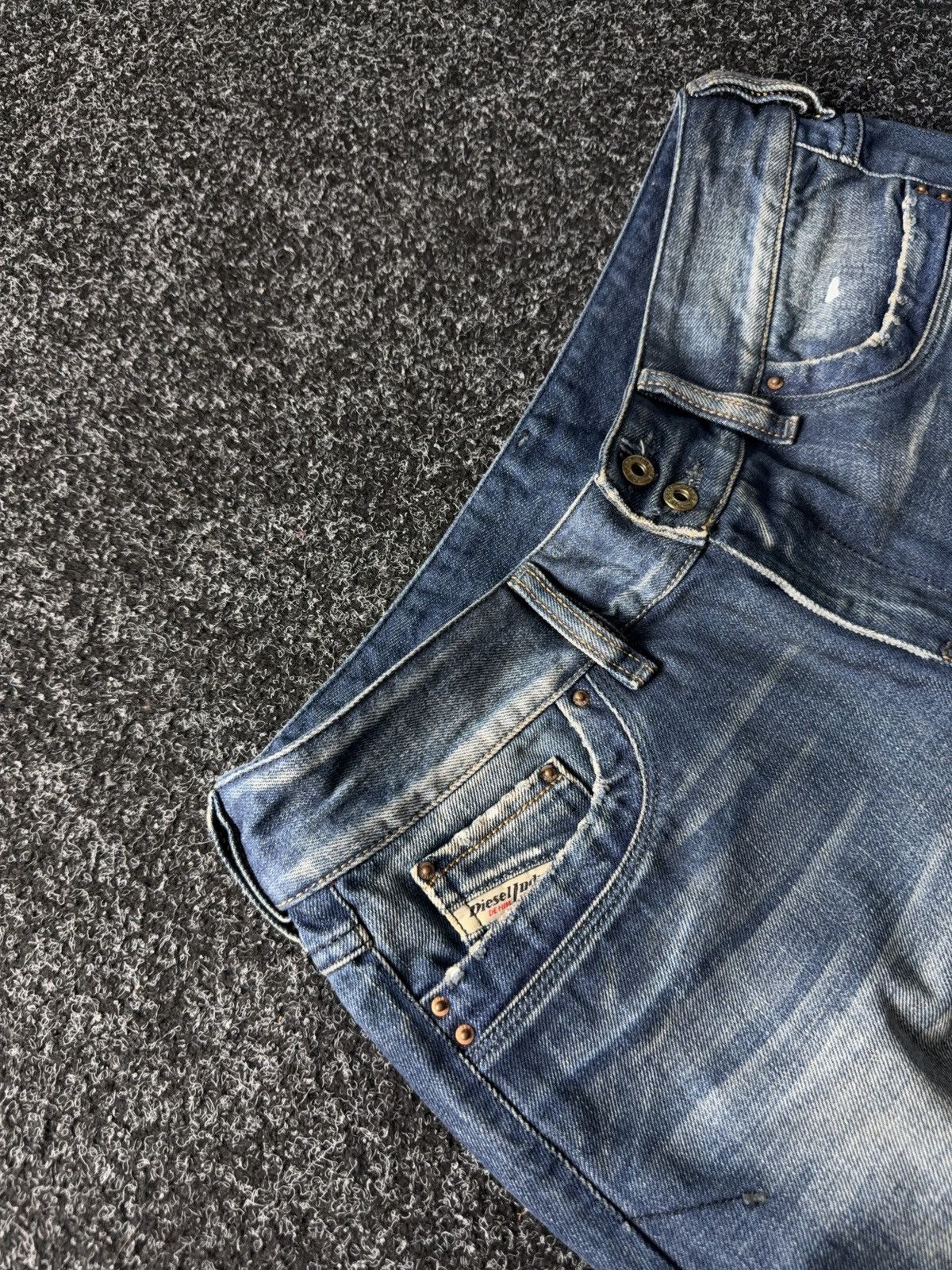 Diesel Vintage 00s Luxury Distressed Diesel Flared Denim pants Size 31" - 6 Thumbnail