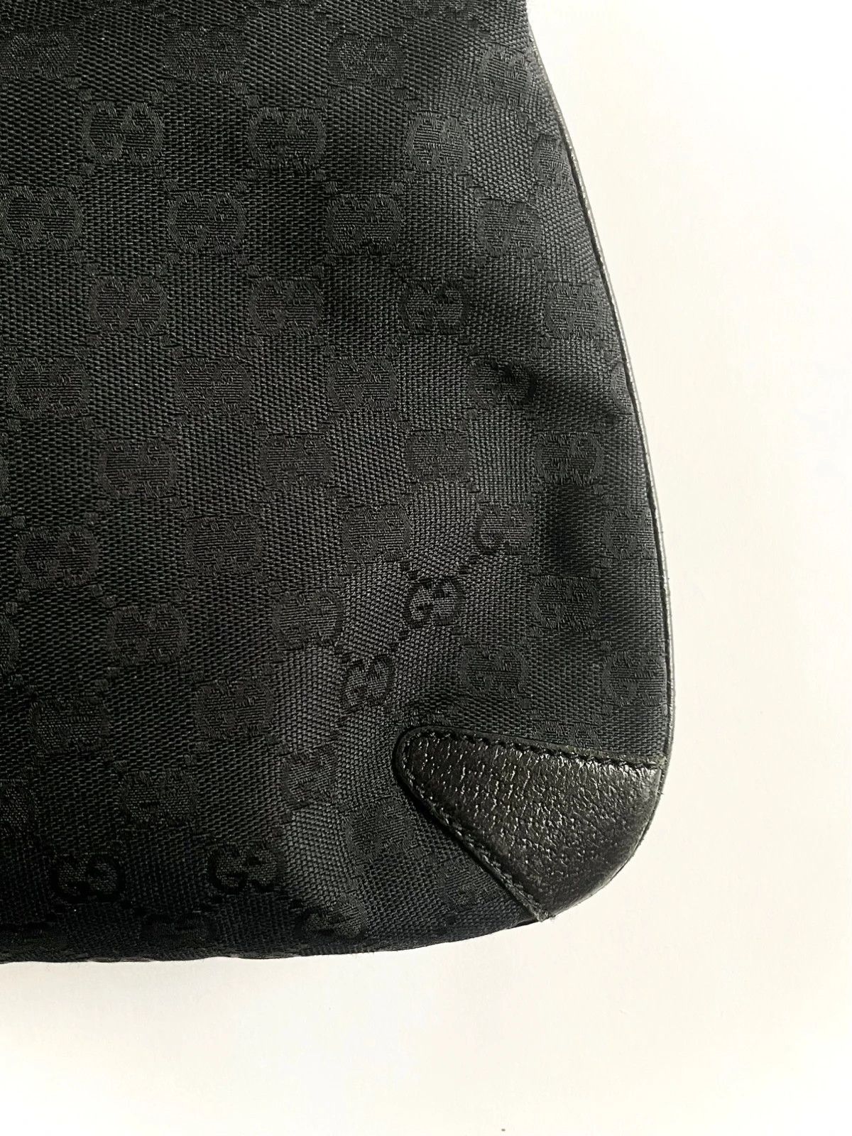 Gucci Gucci GG Emblem Hobo Horsebit Size ONE SIZE - 2 Thumbnail