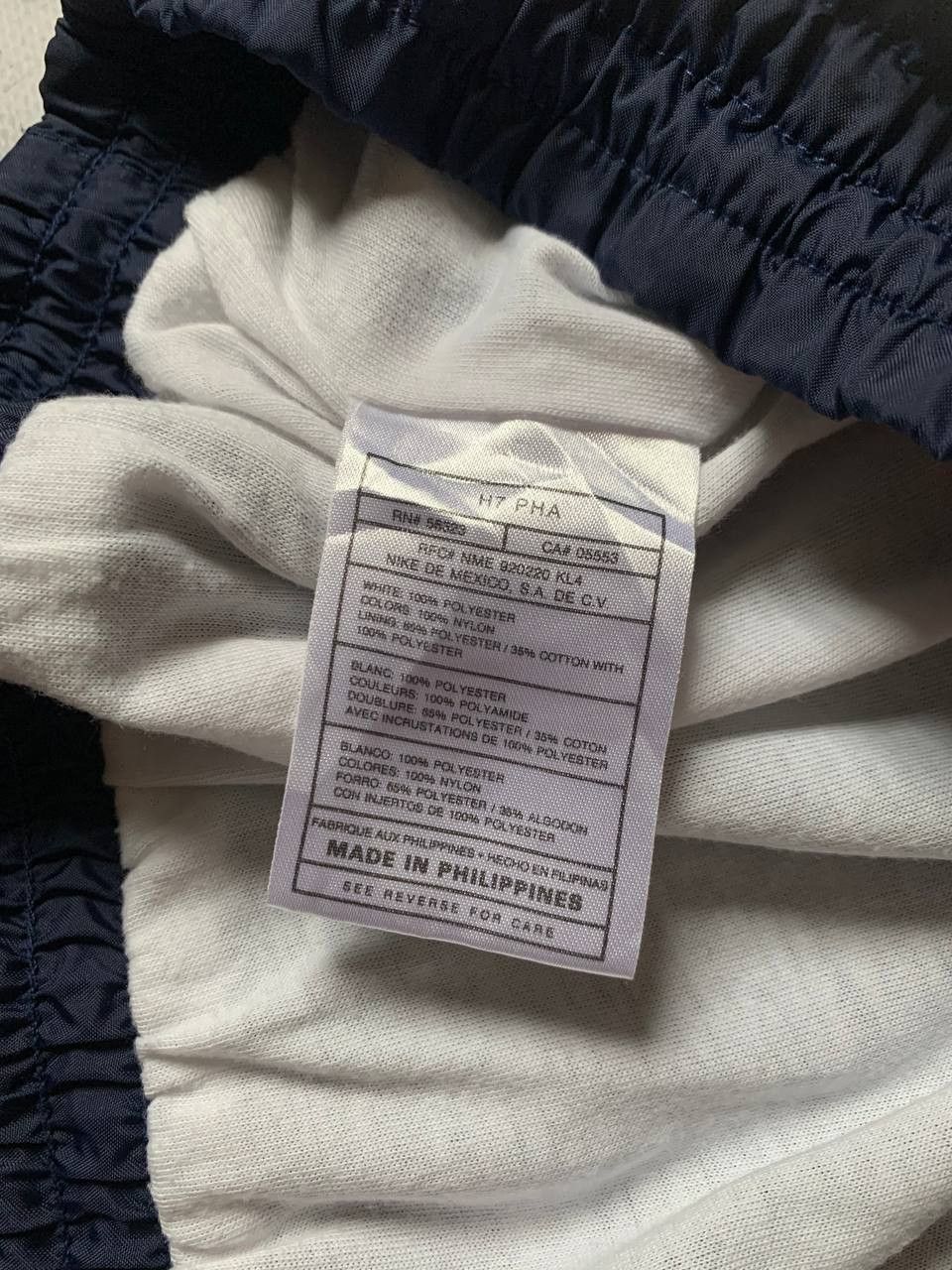 Nike Nike Vintage Track Pants Navy Nylon Wide Leg 90s Style Size US 38 / EU 54 - 15 Thumbnail