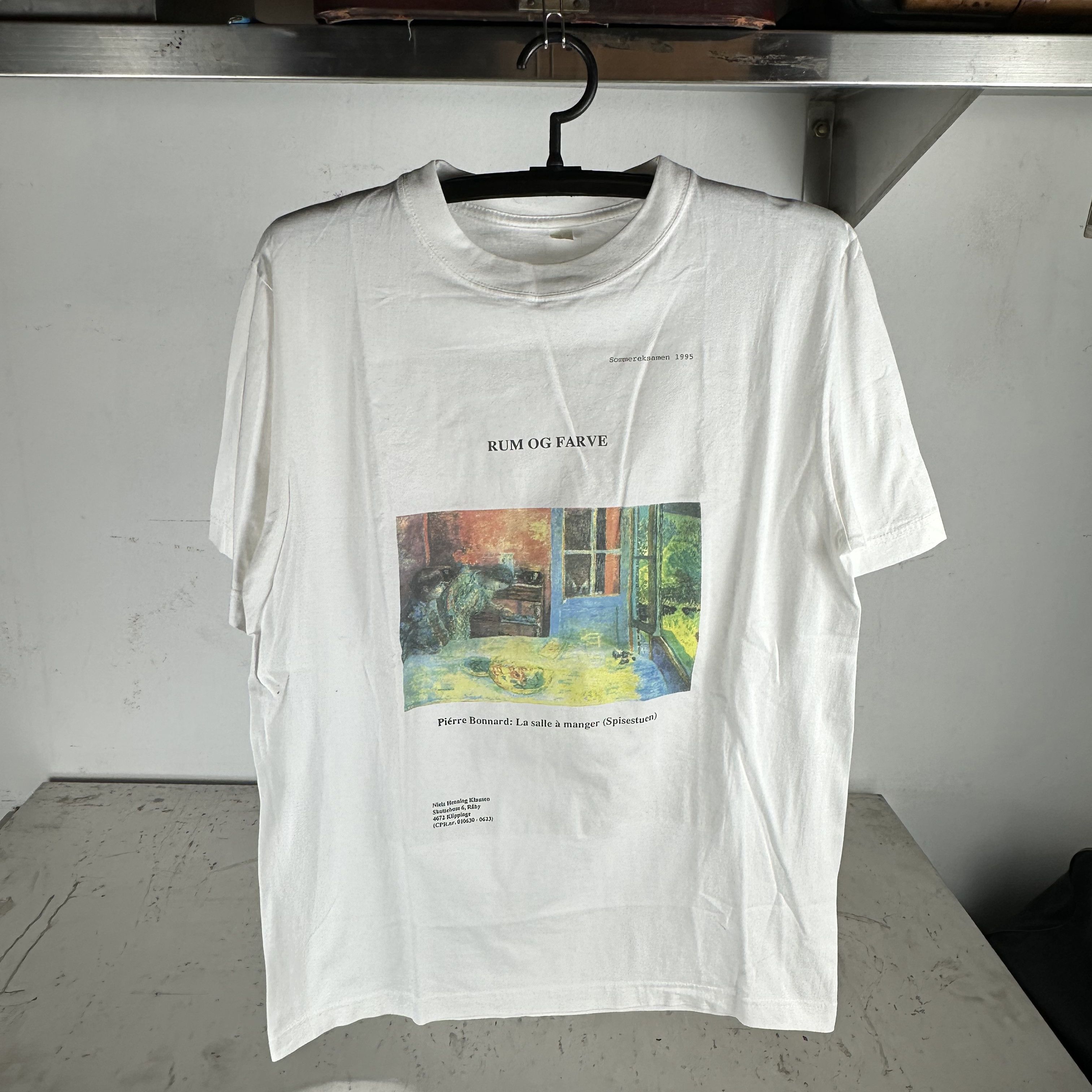Vintage Vintage 1995 Pierre Bonnard The Dining Room Artwork T-shirt Size US M / EU 48-50 / 2 - 1 Thumbnail