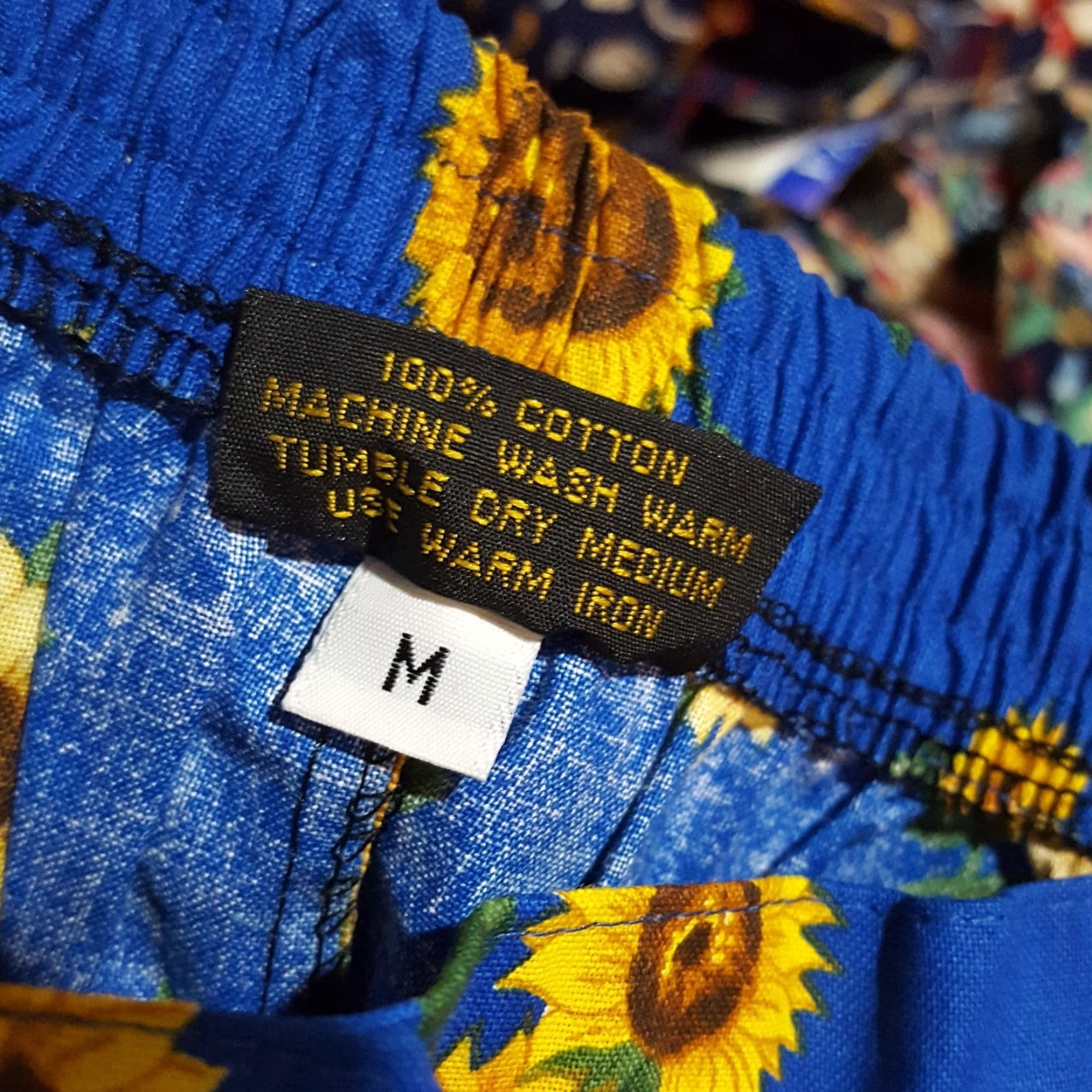 Sunflower VINTAGE Infinity Chic Women’s Relaxed Fit Cotton Lounge Shorts 80s Sunflower Flower Print Fall Summer Y2K Purple Size 32" / US 10 / IT 46 - 7 Thumbnail