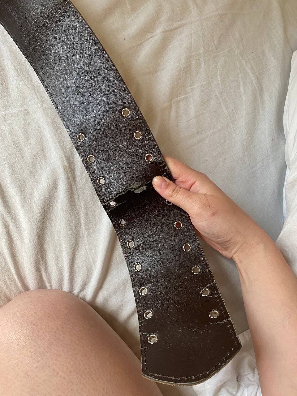 Vintage Vintage mustard wide leatherette belt Size ONE SIZE - 6 Thumbnail