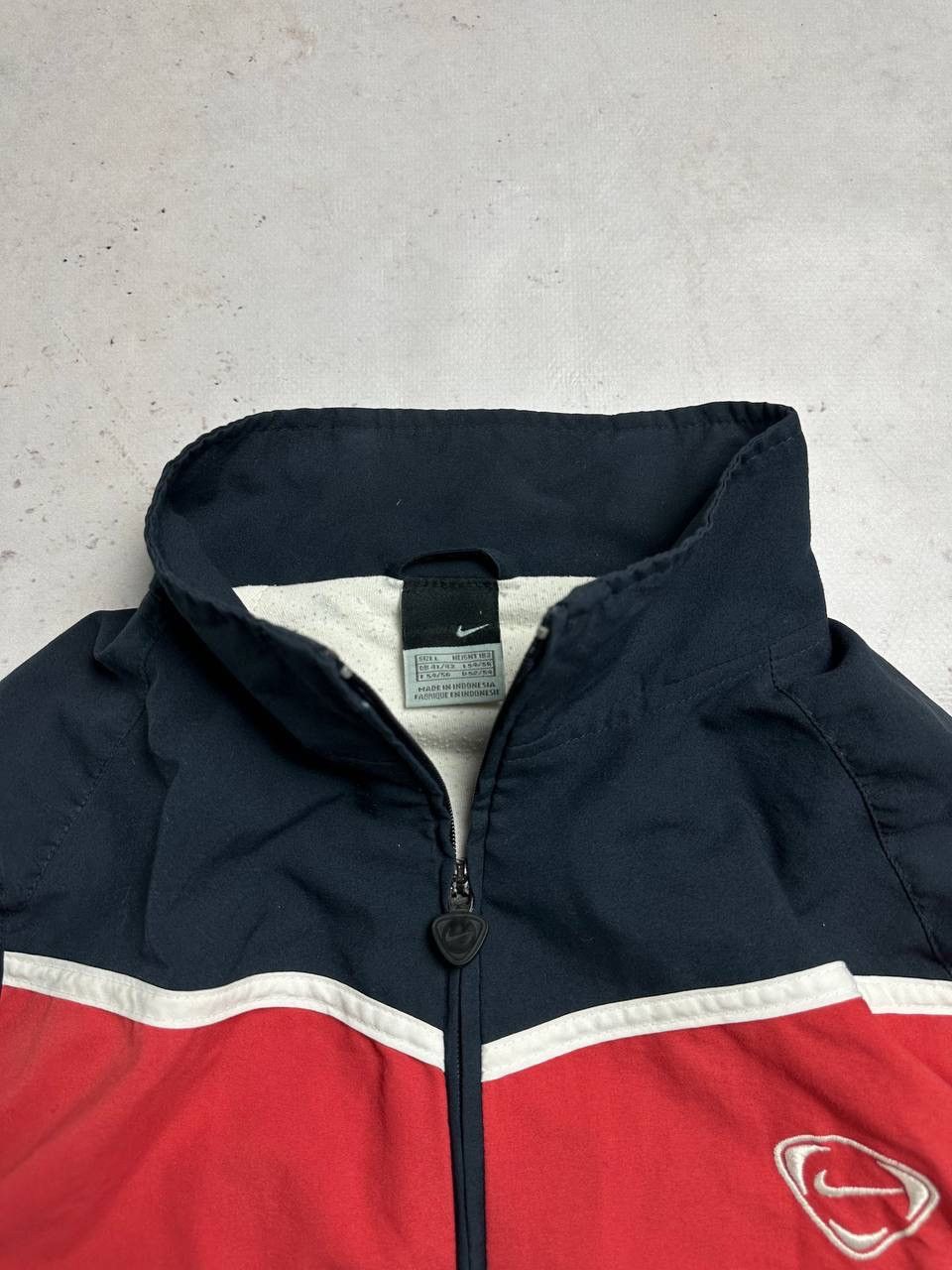Nike × Vintage Vintage Nike Swoosh Olympic Boxy Jacket Y2K L Size US L / EU 52-54 / 3 - 4 Thumbnail